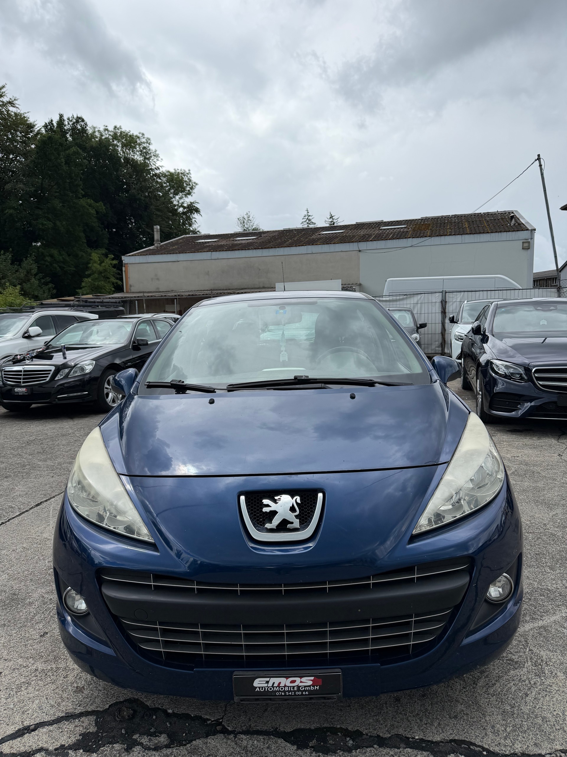 PEUGEOT 207 1.4 16V Sport-image-2