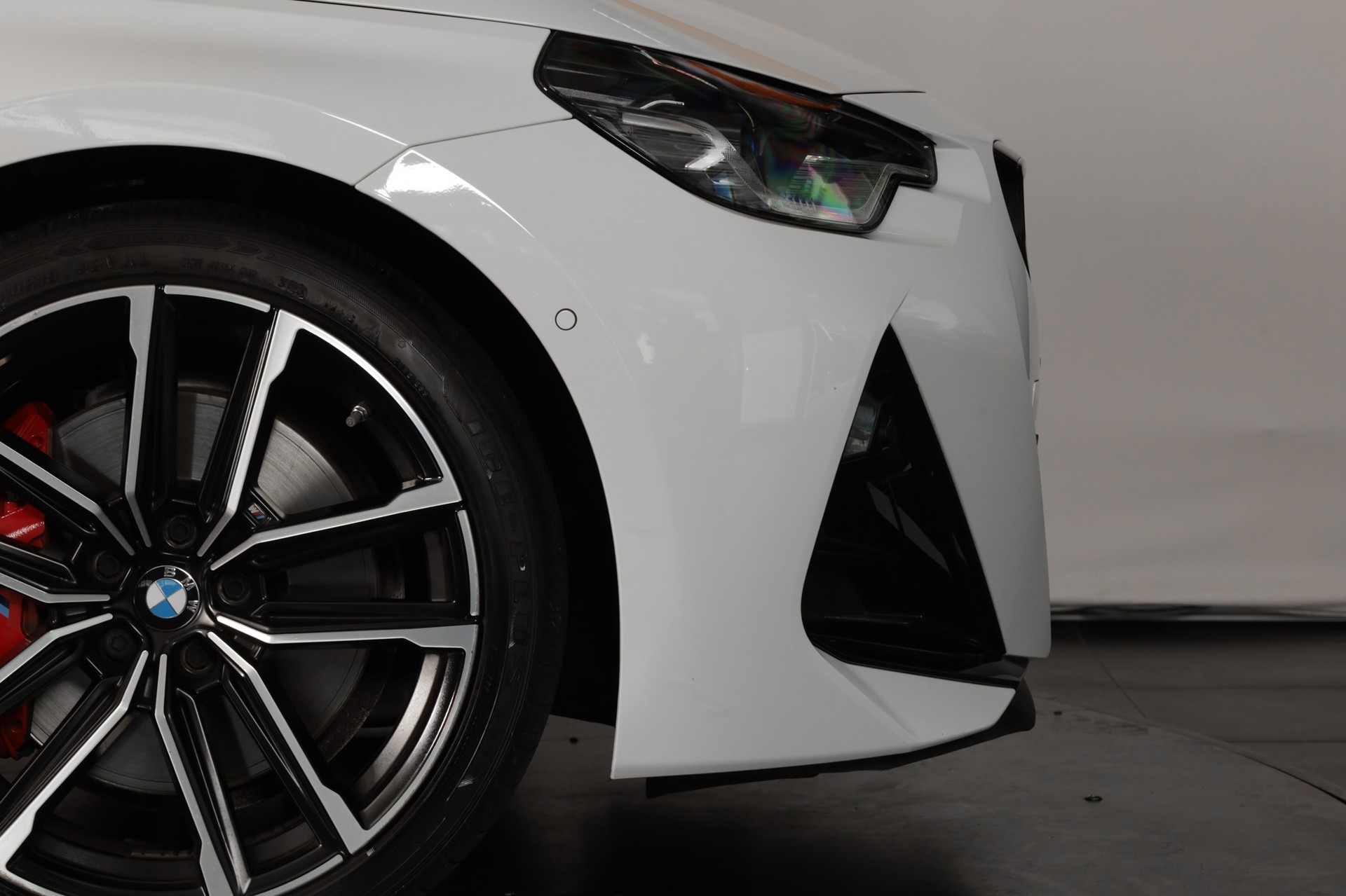 BMW M240i xDrive M Sport Pro Steptronic-image-24