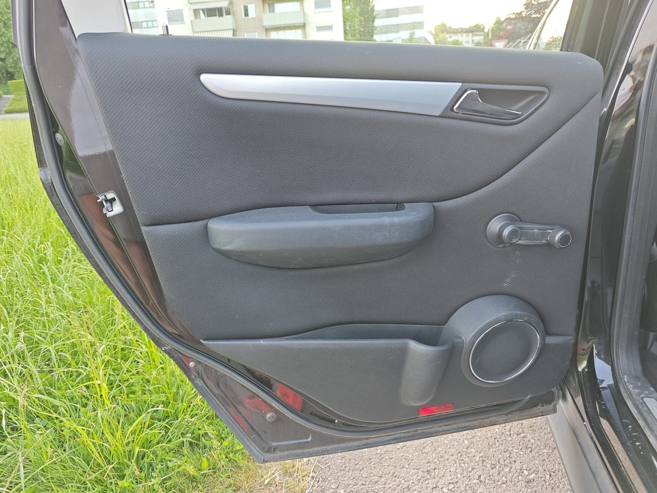 MERCEDES-BENZ B 150-image-22
