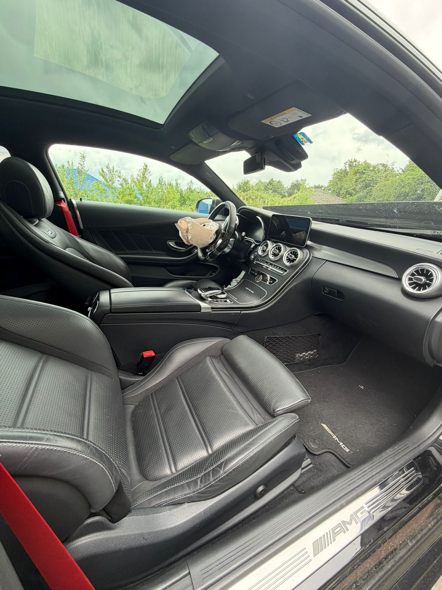 MERCEDES-BENZ C 63 S AMG 9G-tronic-image-7