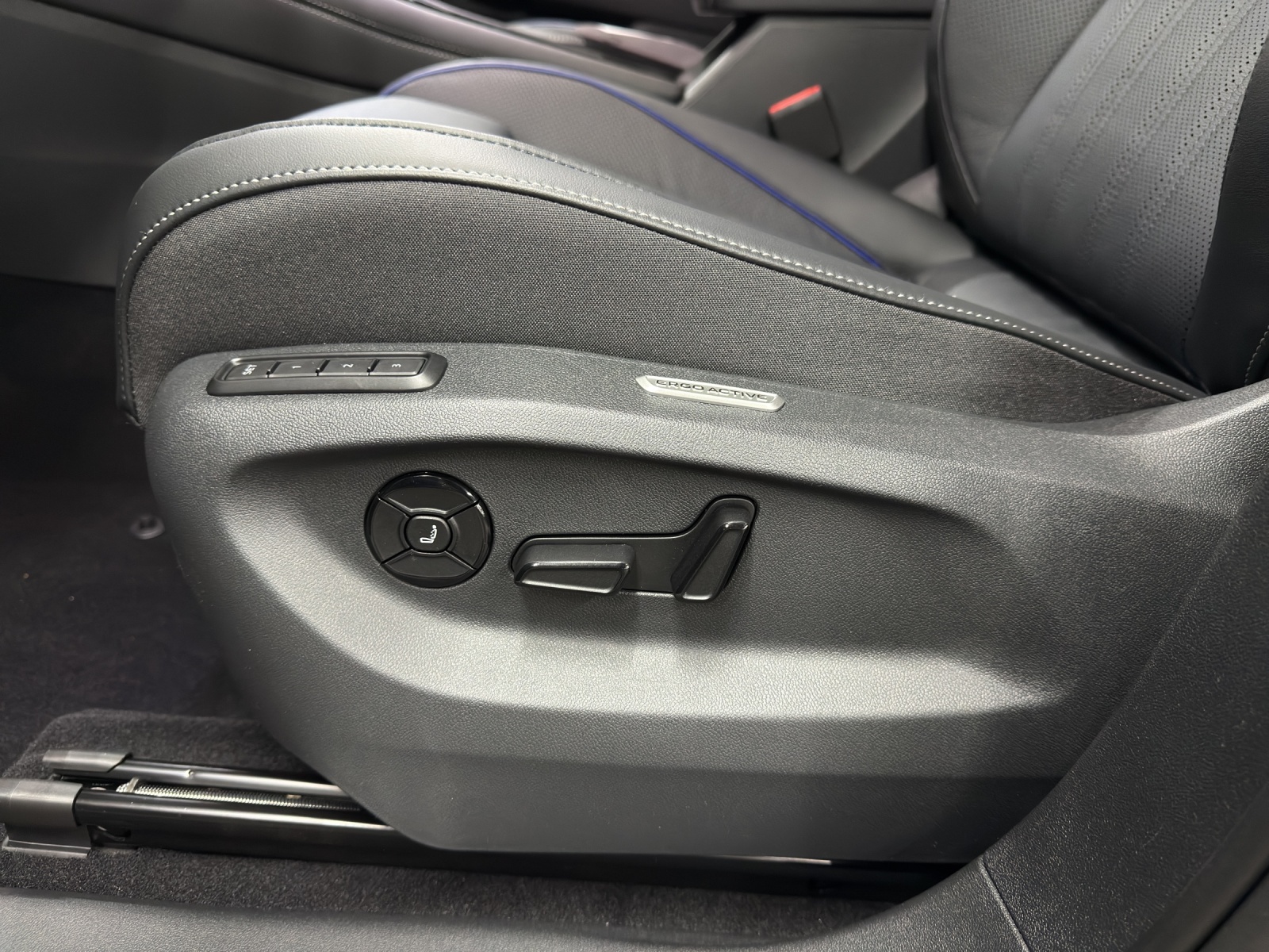 VW Tayron 2.0 TSI R-Line DSG 4Motion-image-13