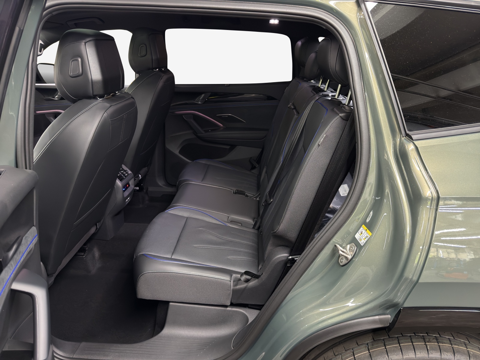 VW Tayron 2.0 TSI R-Line DSG 4Motion-image-11