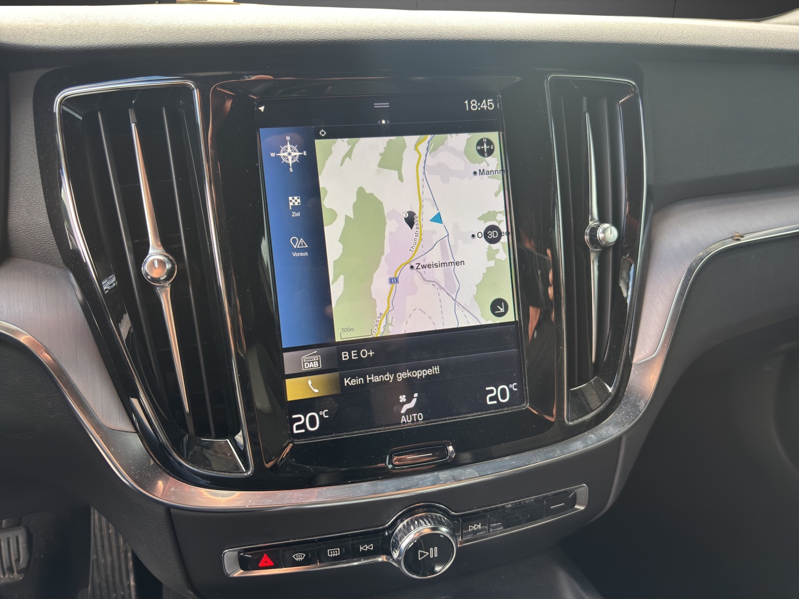 VOLVO V60 T6 AWD Momentum Geartronic-image-7