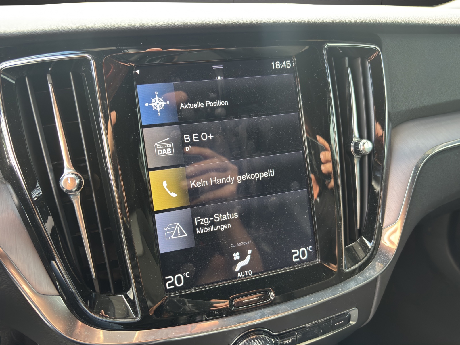 VOLVO V60 T6 AWD Momentum Geartronic-image-8