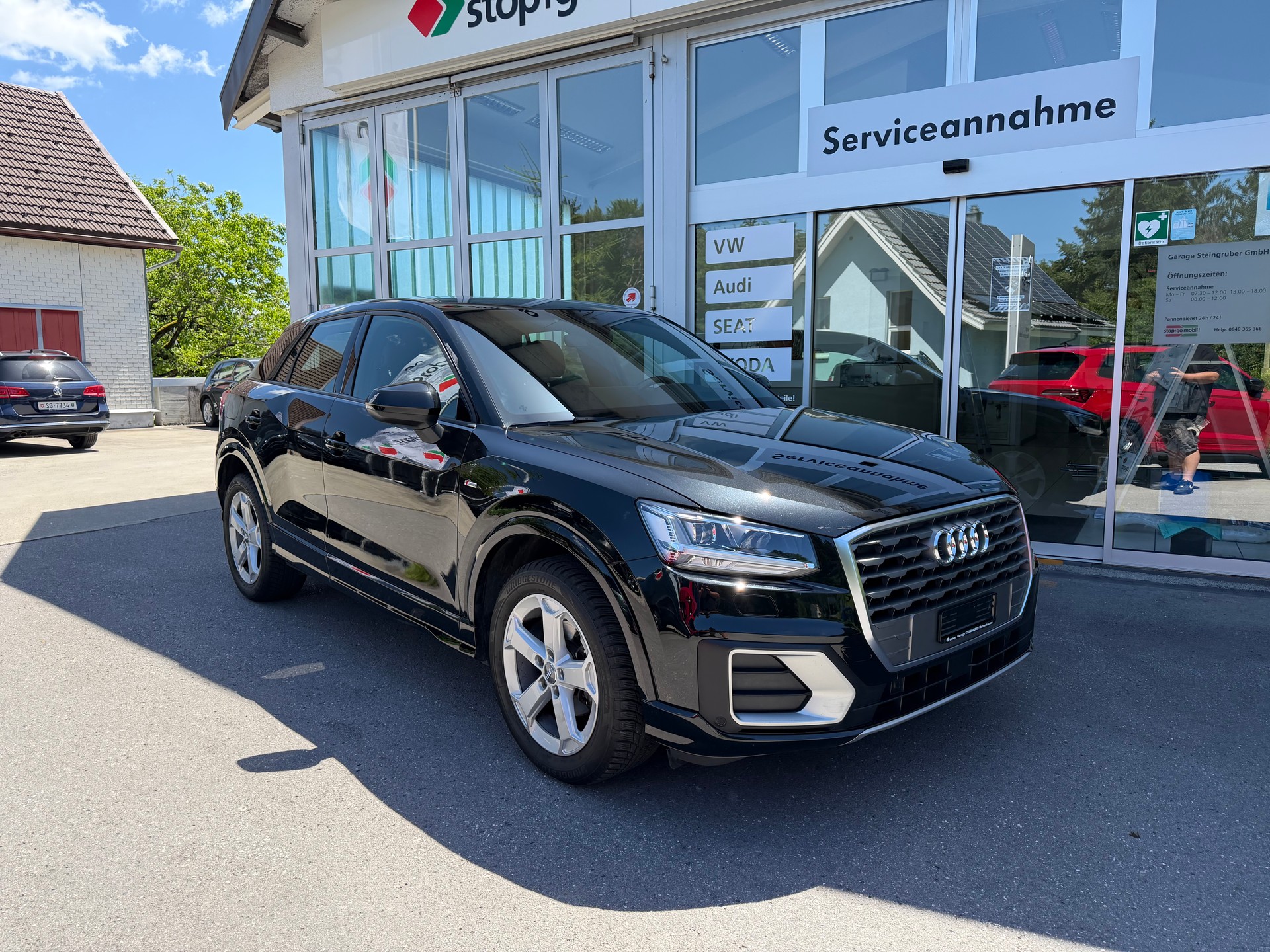 AUDI Q2 35 TFSI Sport Attraction S-tronic-image-2