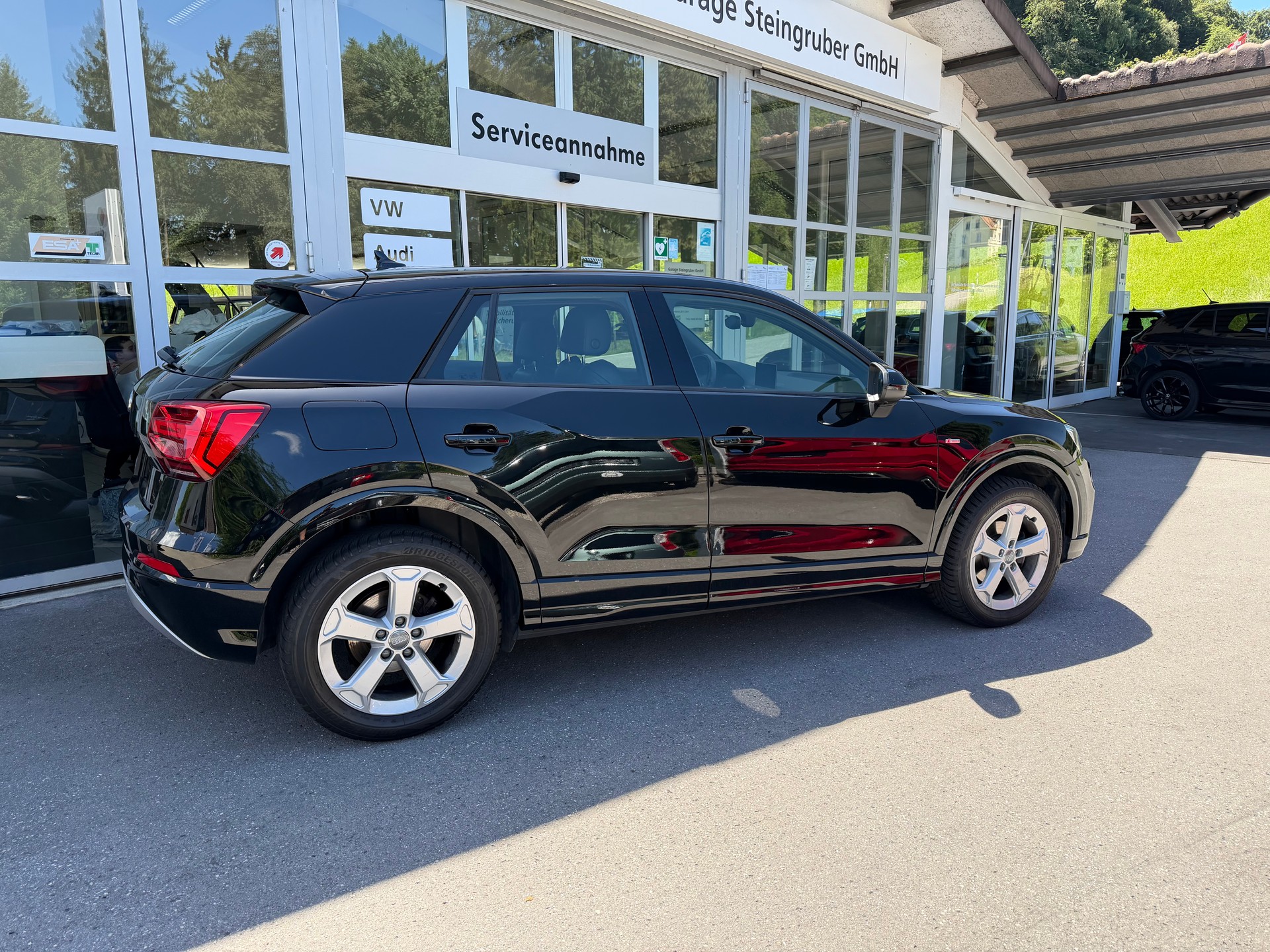 AUDI Q2 35 TFSI Sport Attraction S-tronic-image-4