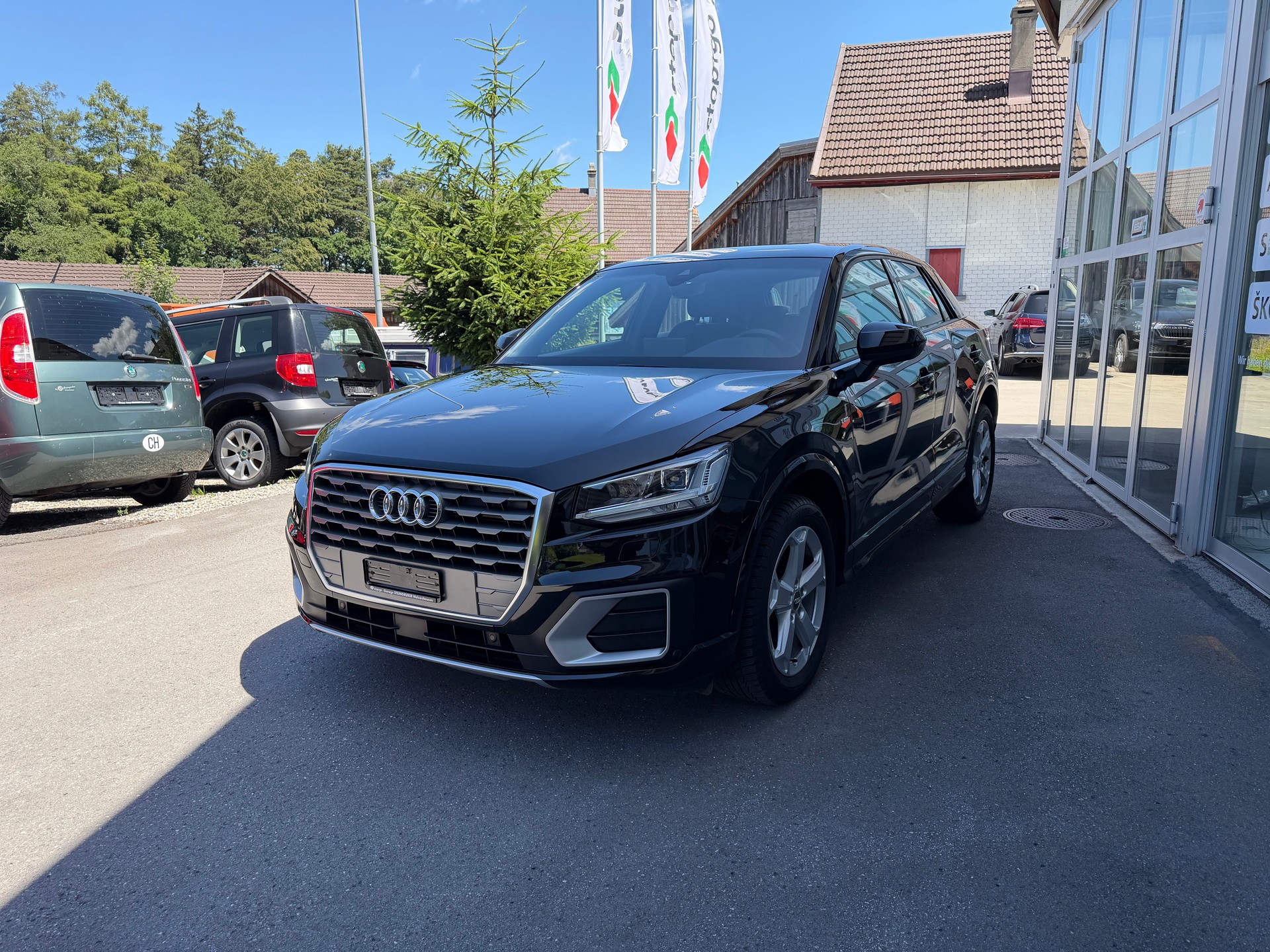 AUDI Q2 35 TFSI Sport Attraction S-tronic-image-0