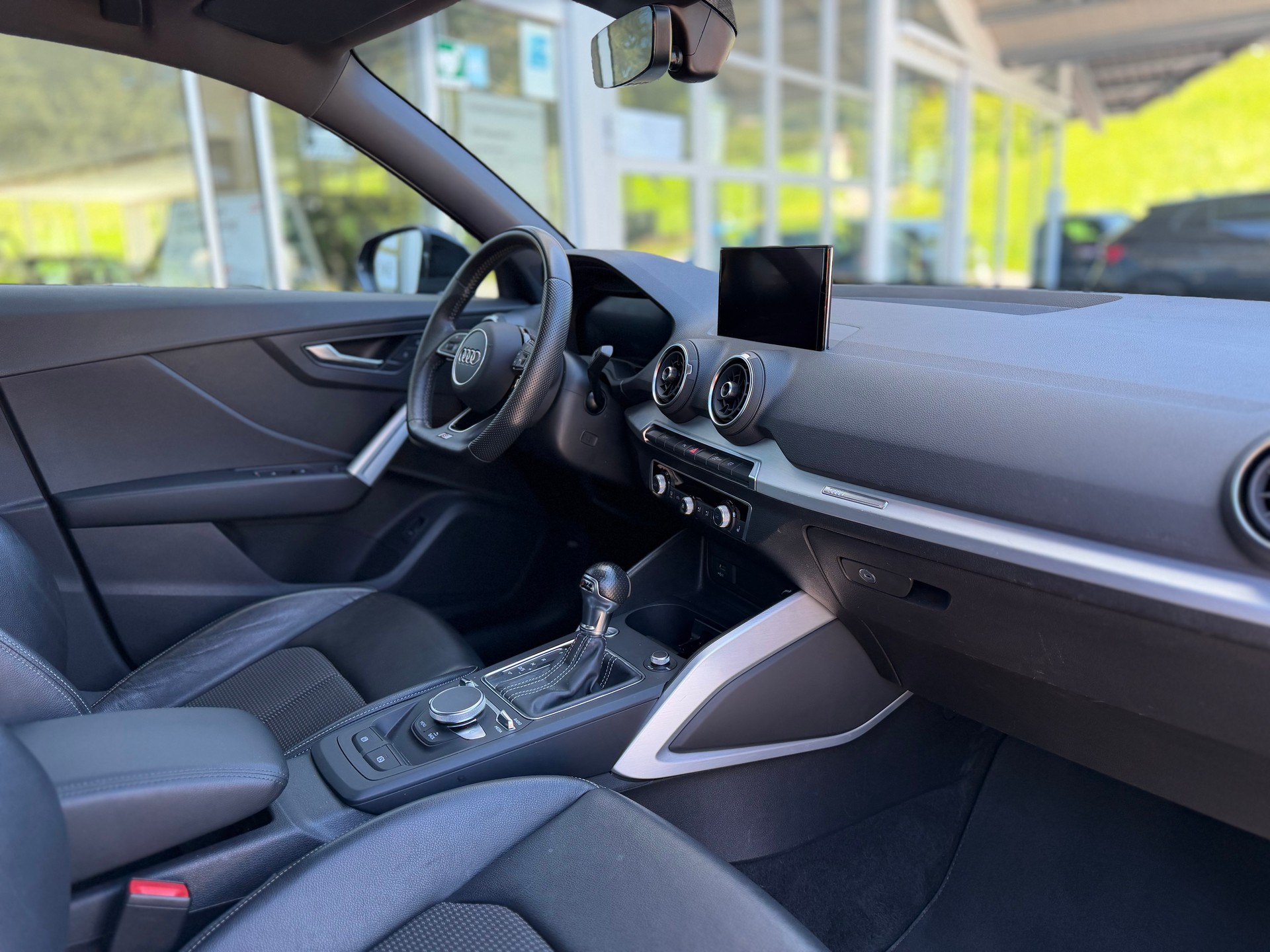 AUDI Q2 35 TFSI Sport Attraction S-tronic-image-25