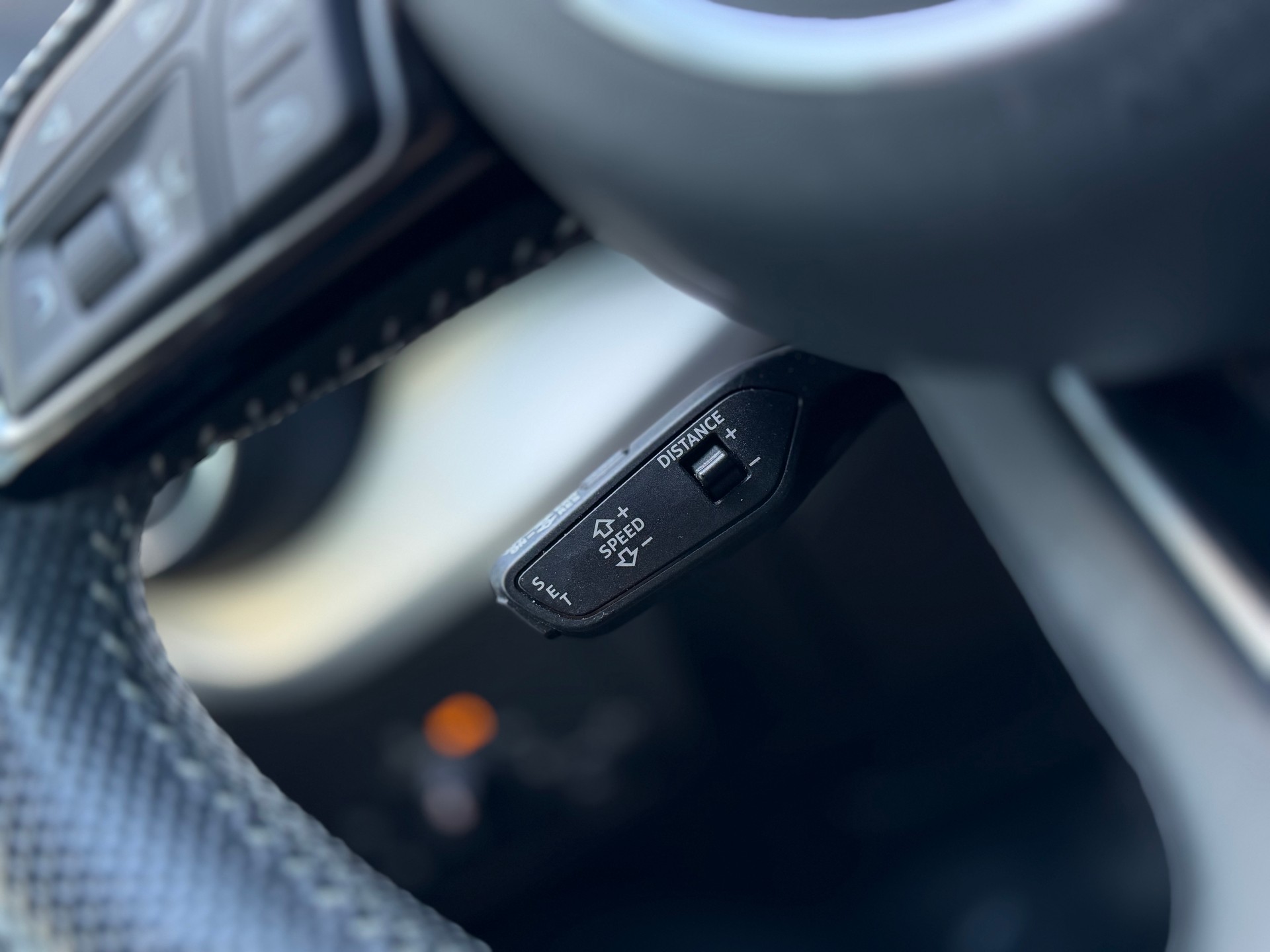 AUDI Q2 35 TFSI Sport Attraction S-tronic-image-23