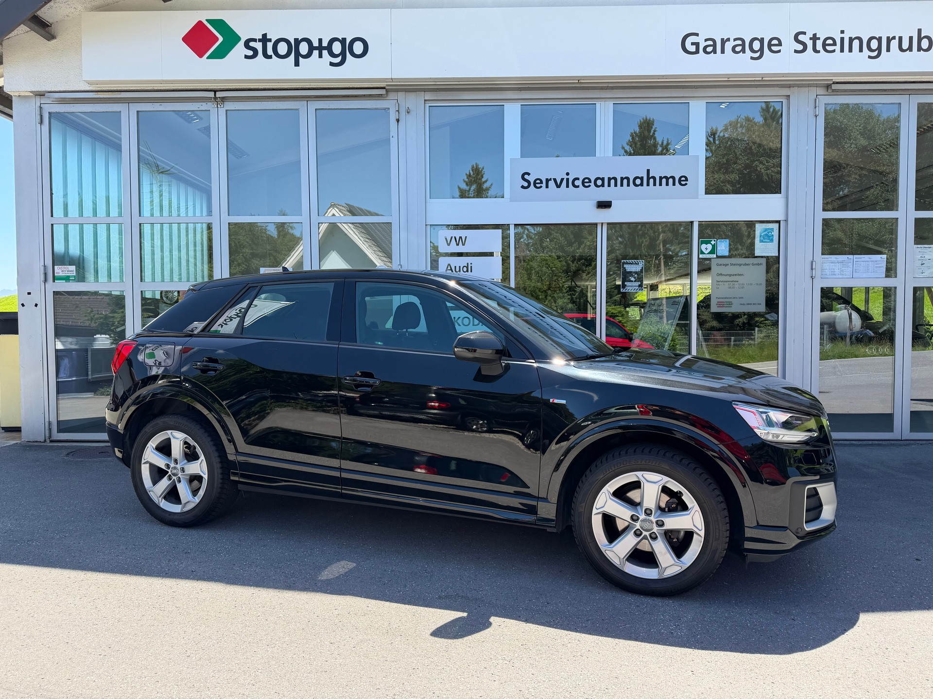 AUDI Q2 35 TFSI Sport Attraction S-tronic-image-3