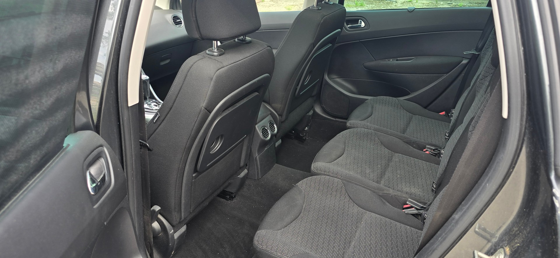 PEUGEOT 308 SW 1.6 16V Turbo Sport Automatic-image-9