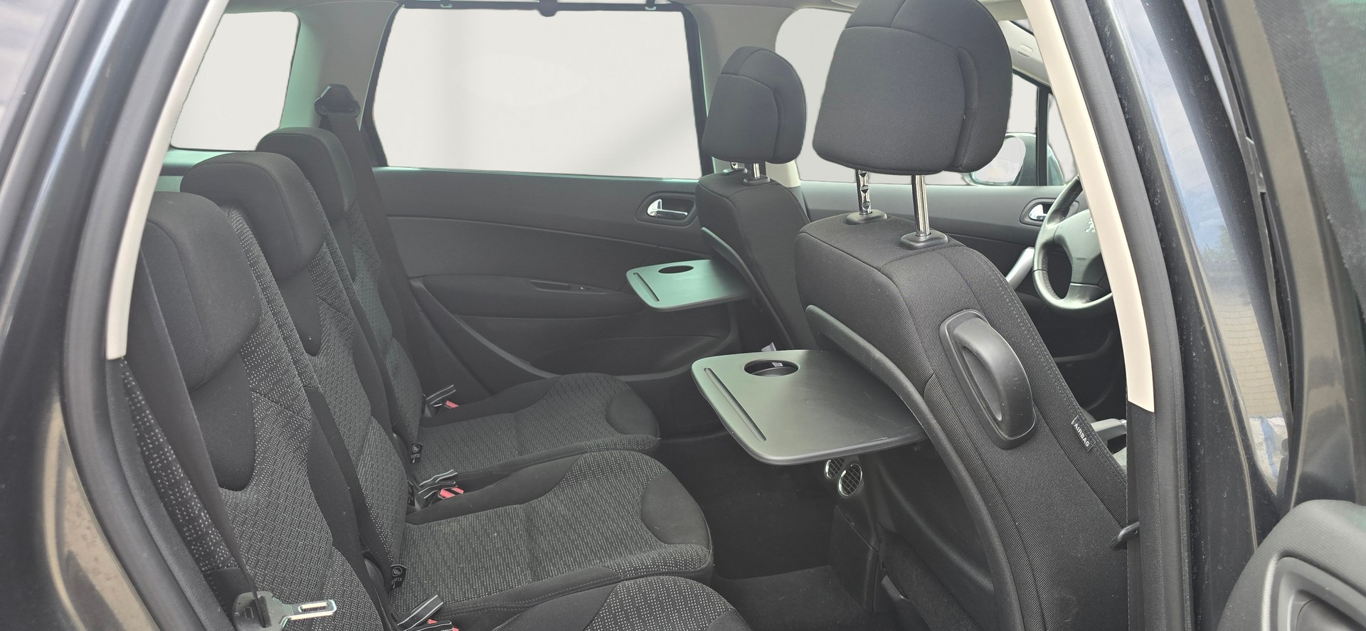 PEUGEOT 308 SW 1.6 16V Turbo Sport Automatic-image-11