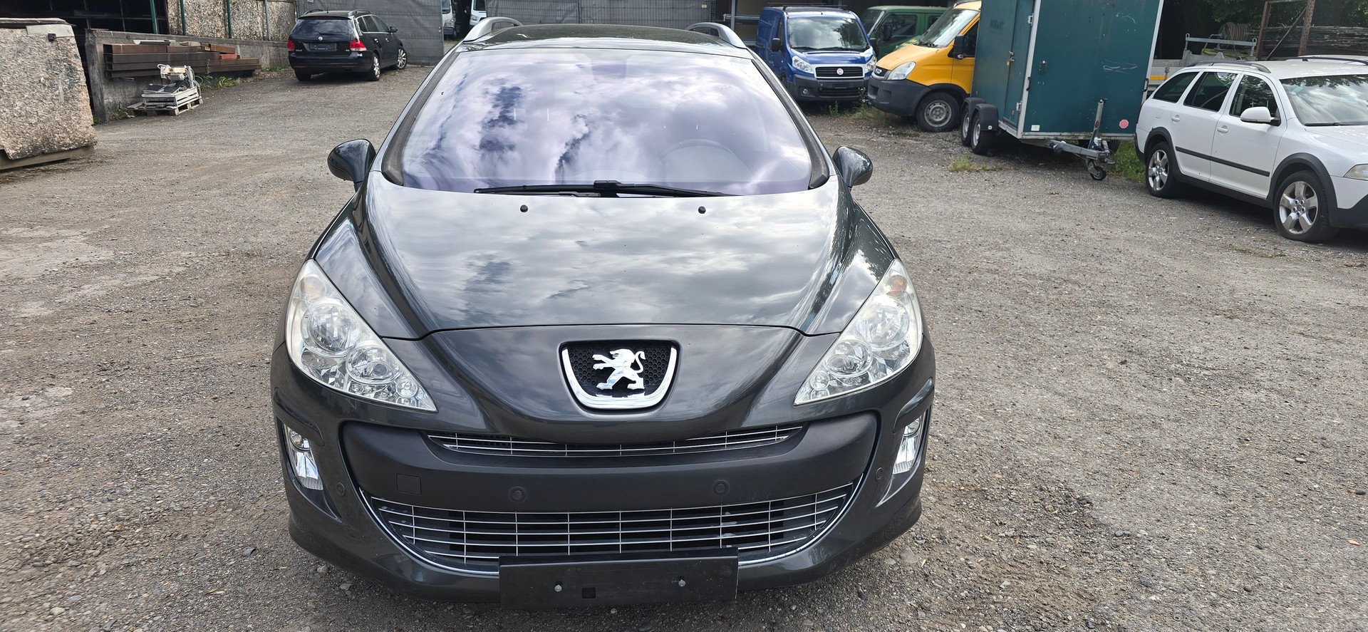 PEUGEOT 308 SW 1.6 16V Turbo Sport Automatic-image-2