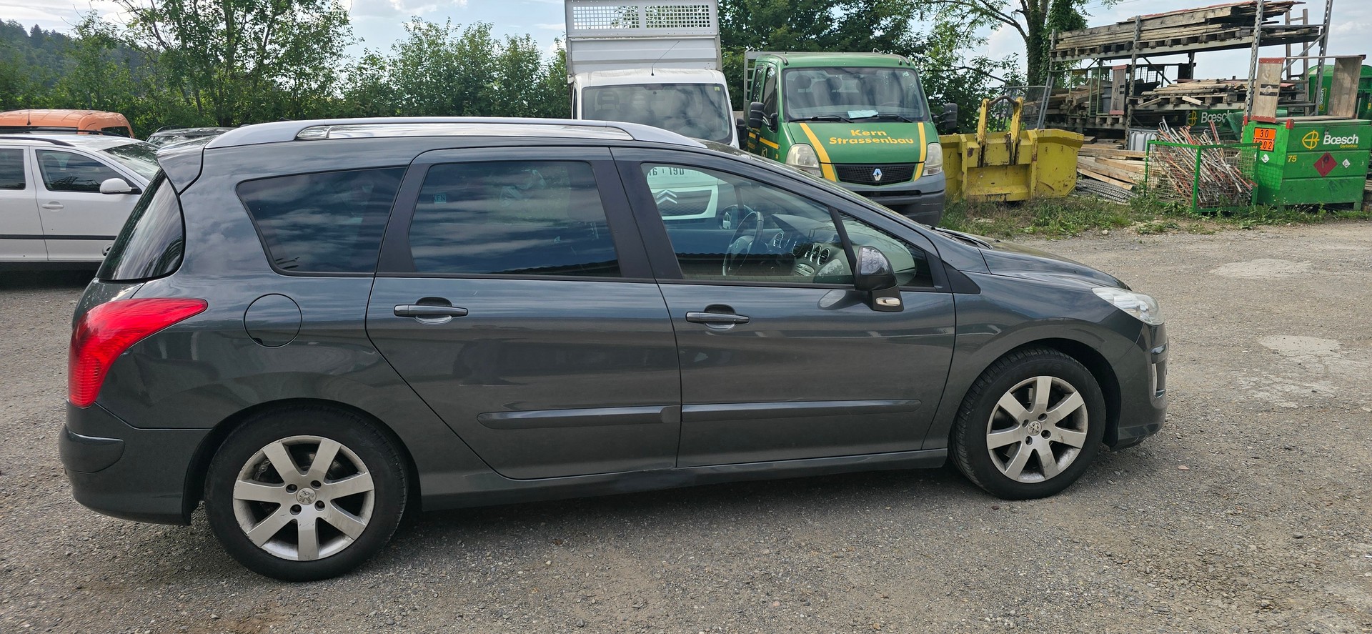 PEUGEOT 308 SW 1.6 16V Turbo Sport Automatic-image-5