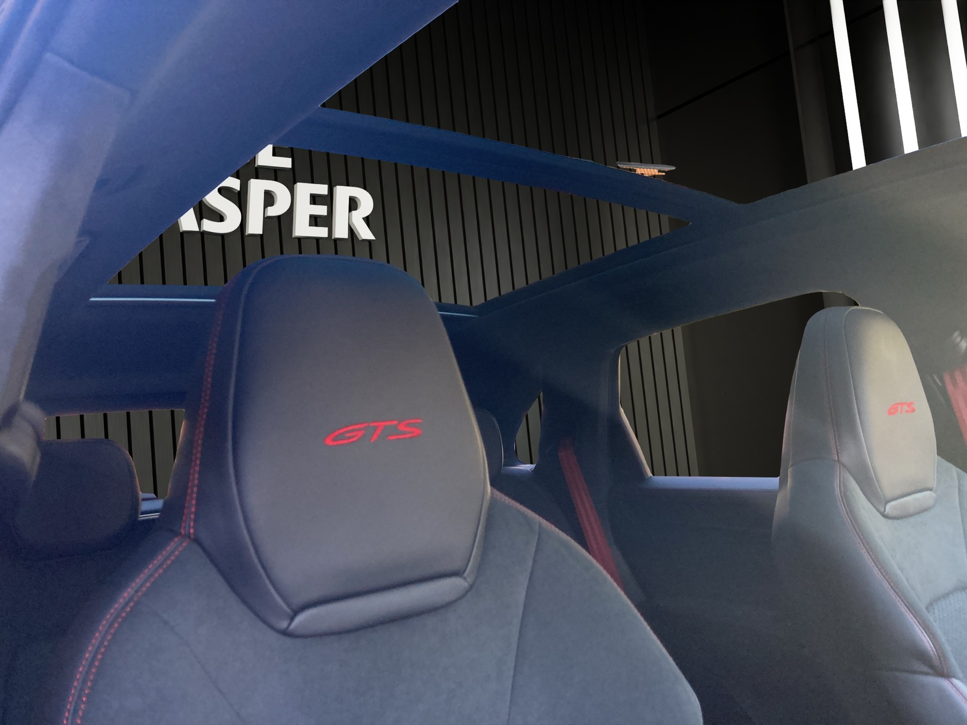 PORSCHE Cayenne GTS-image-16