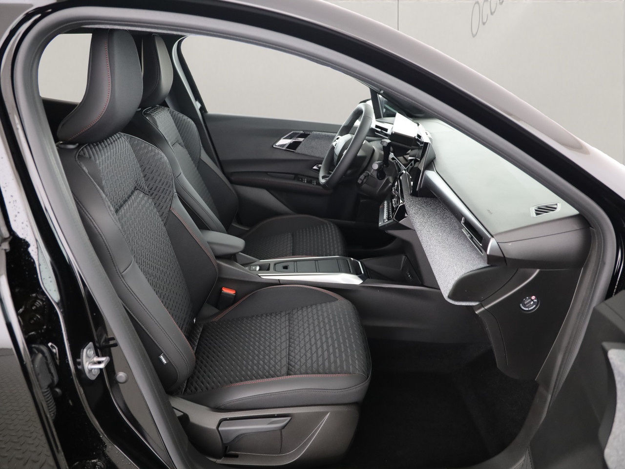 RENAULT Clio 1.8 E-Tech techno-image-6