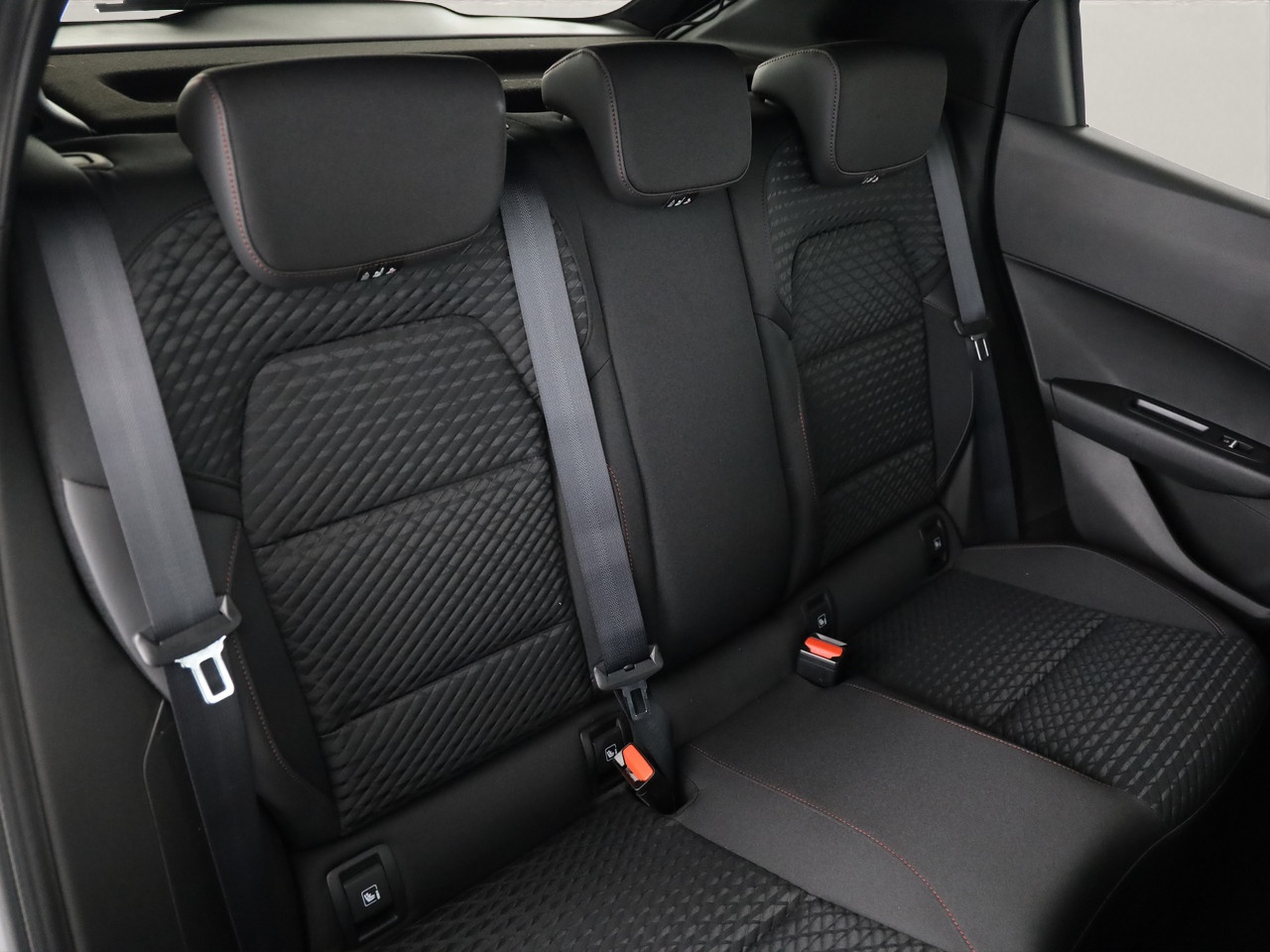 RENAULT Clio 1.8 E-Tech techno-image-7