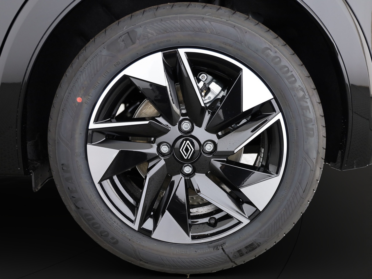 RENAULT Clio 1.8 E-Tech techno-image-3