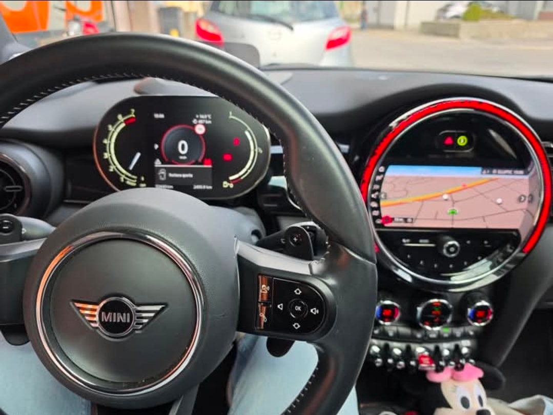 MINI 2.0i Cooper S-image-4