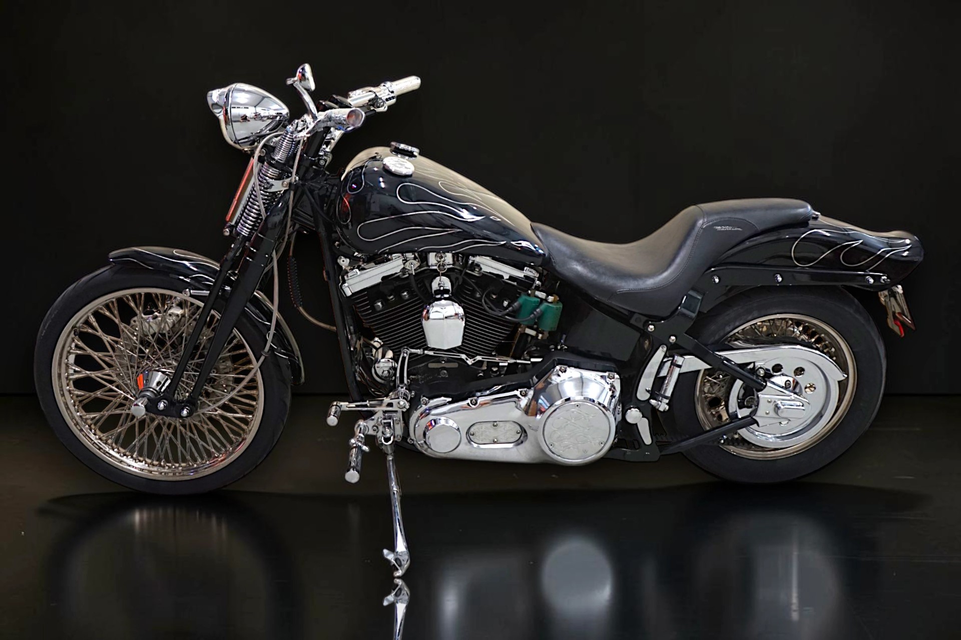 HARLEY-DAVIDSON FXSTSB Bad Boy-image-2