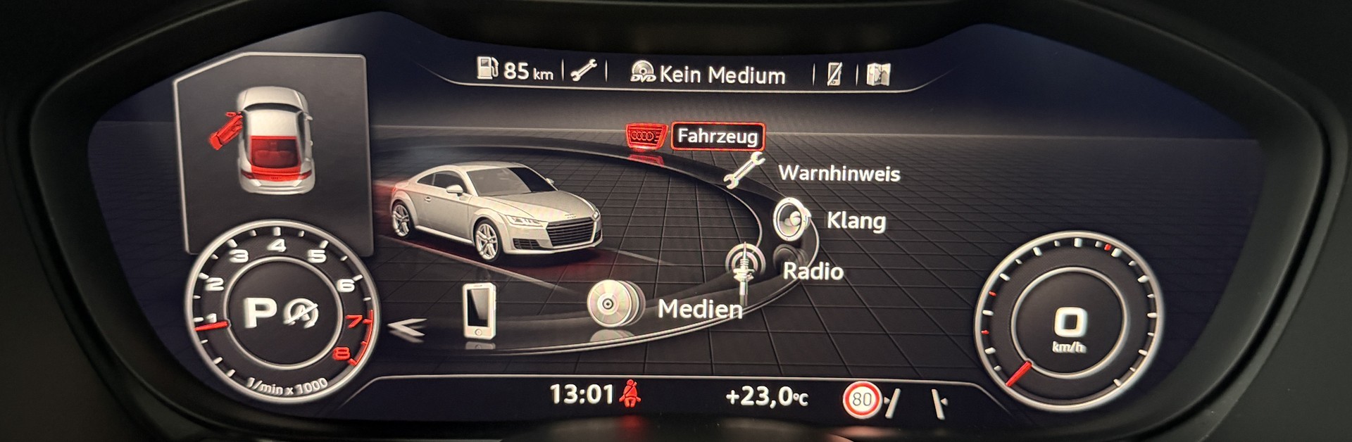 AUDI TT Coupé 2.0 TFSI S-Line 230PS Midnight Black quattro S-tronic / B&O Soundsystem / Komfortschlüssel / Matrix-LED / drive select-image-13