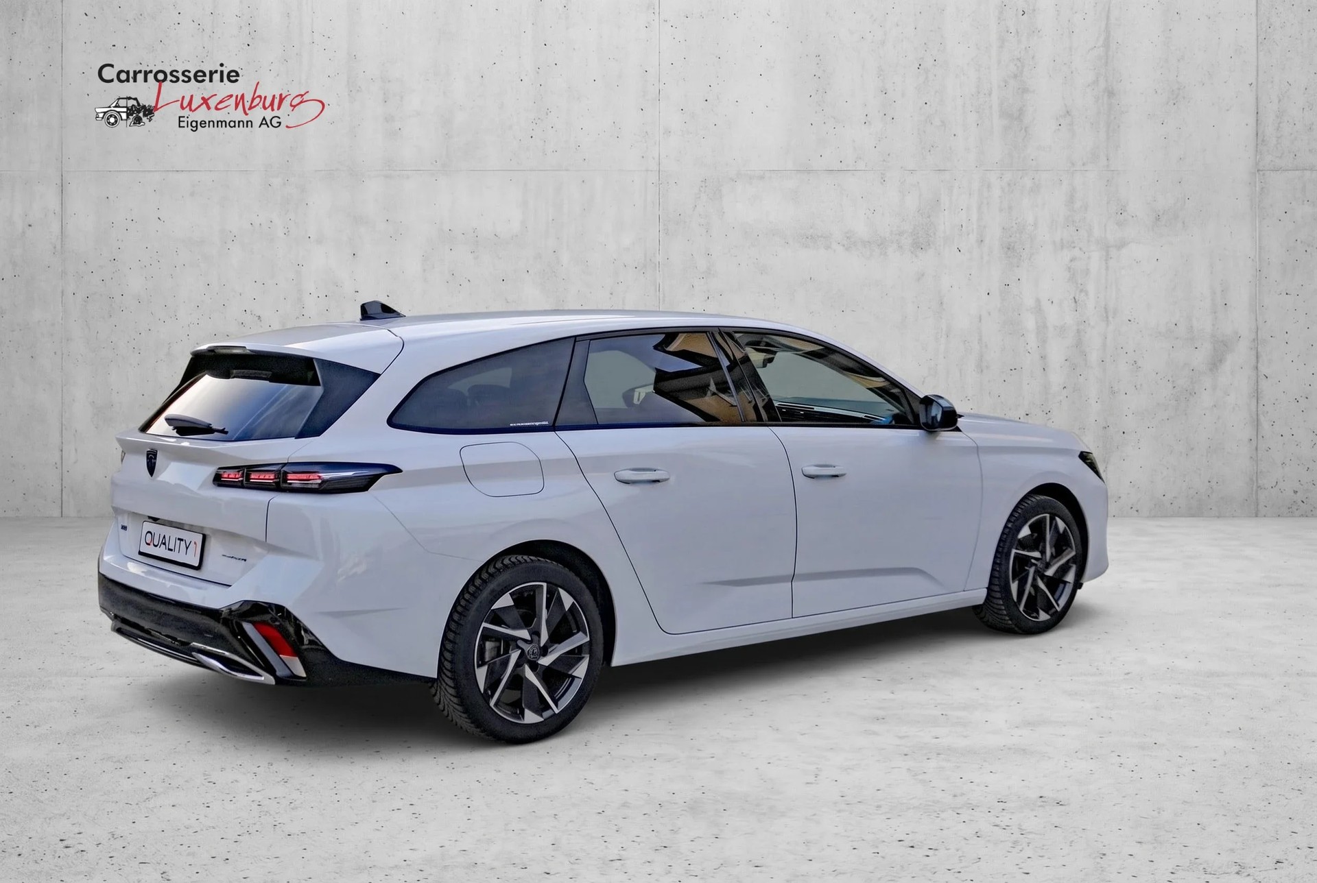 PEUGEOT 308 SW 1.5 BlueHDI Allure EAT8-image-6