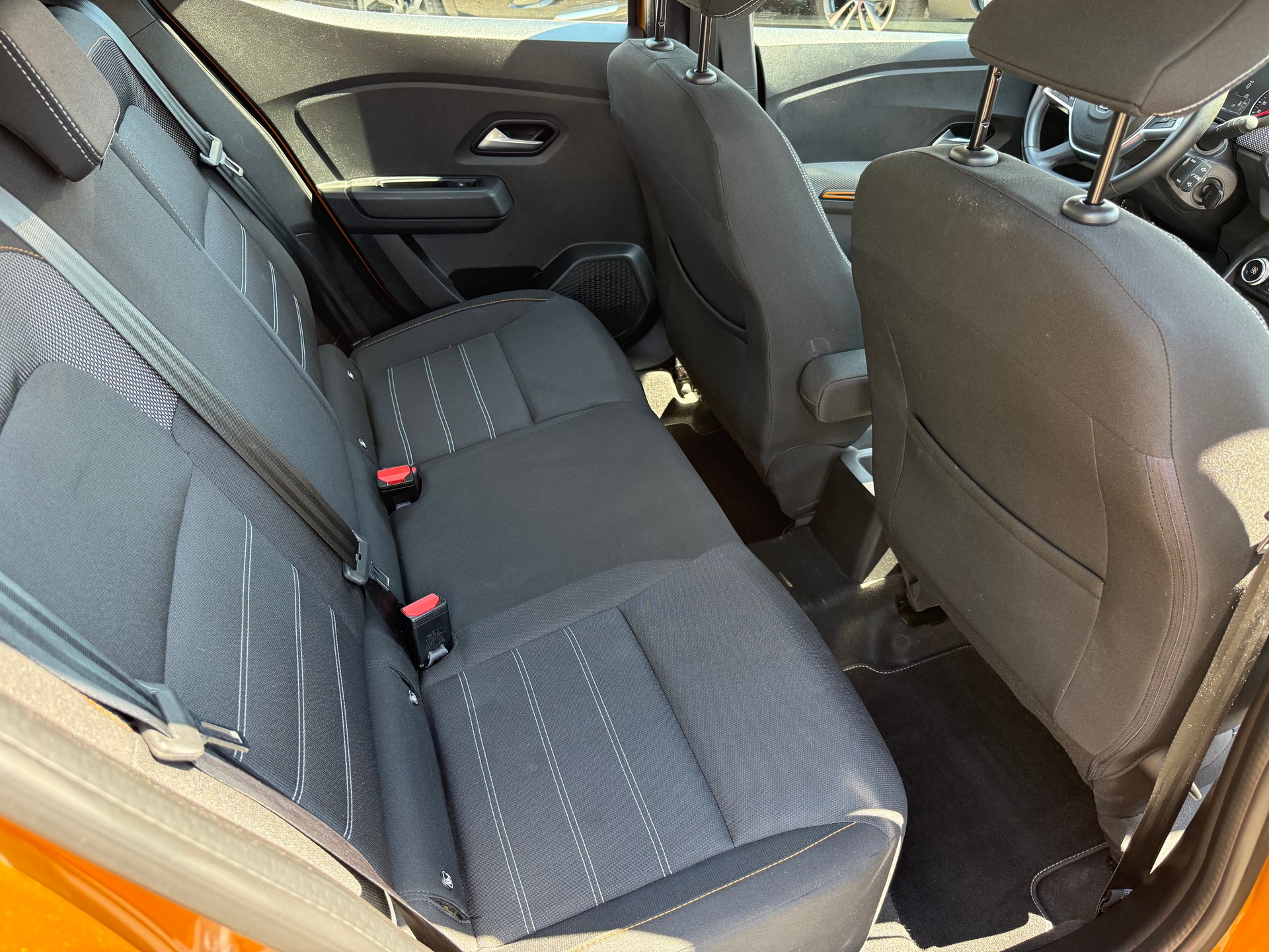 DACIA Sandero Stepway TCe 90 Comfort-image-11