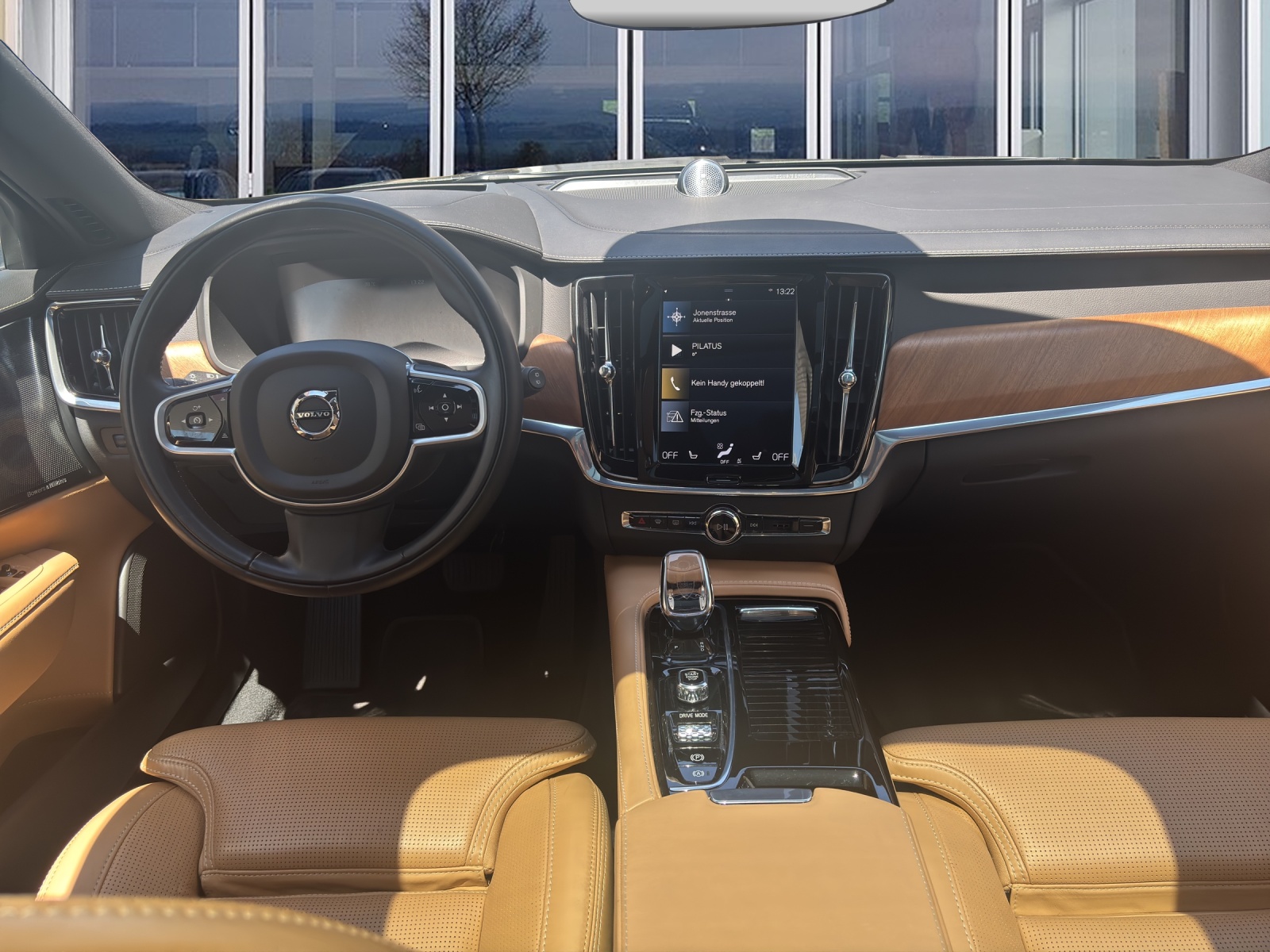 VOLVO V90 2.0 T8 TE Inscription AWD-image-10