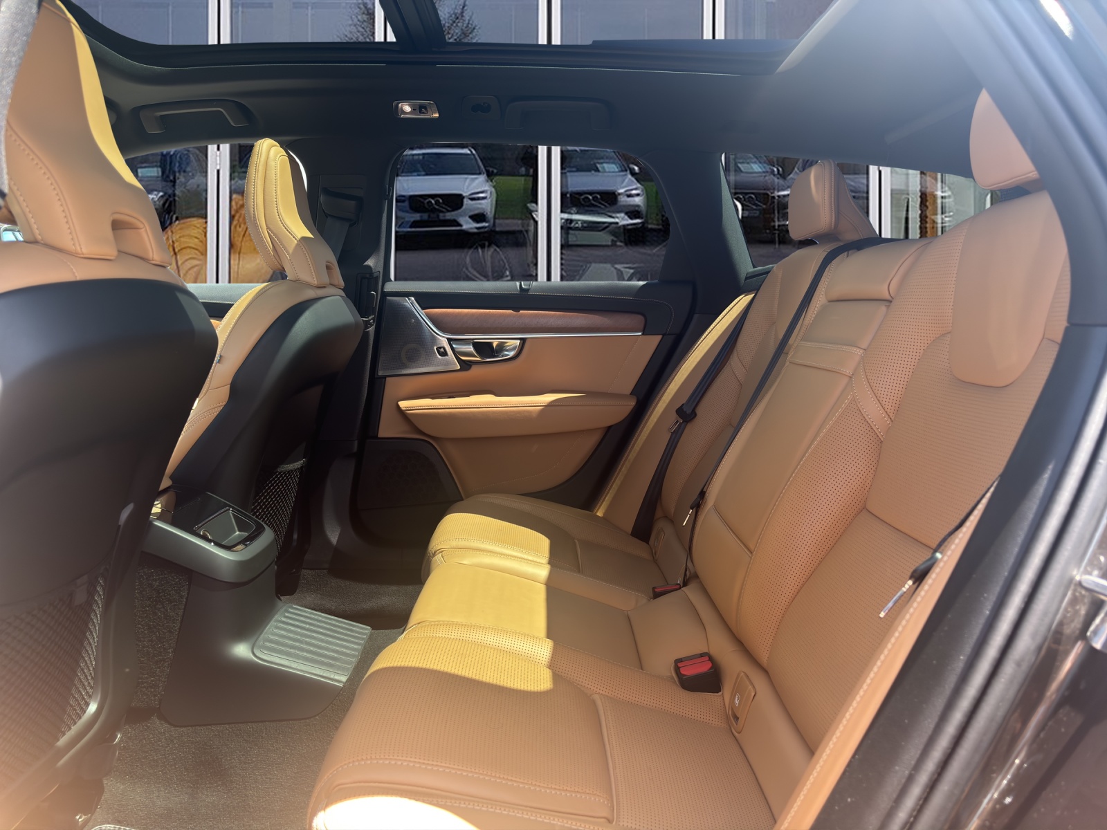 VOLVO V90 2.0 T8 TE Inscription AWD-image-13