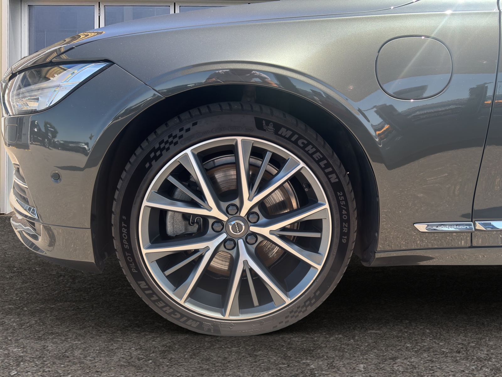 VOLVO V90 2.0 T8 TE Inscription AWD-image-16