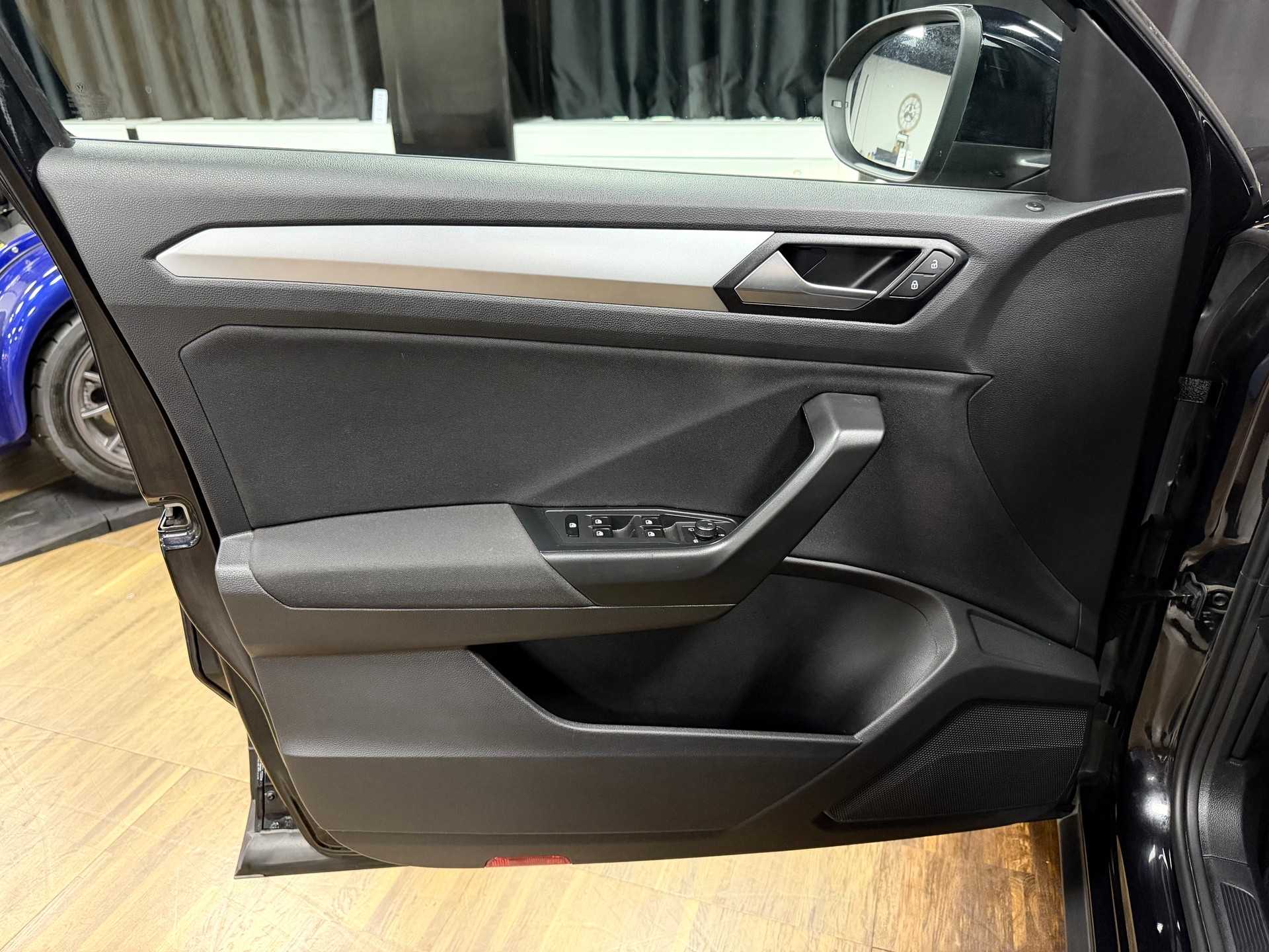 VW T-Roc 1.5 TSI EVO Life DSG-image-9