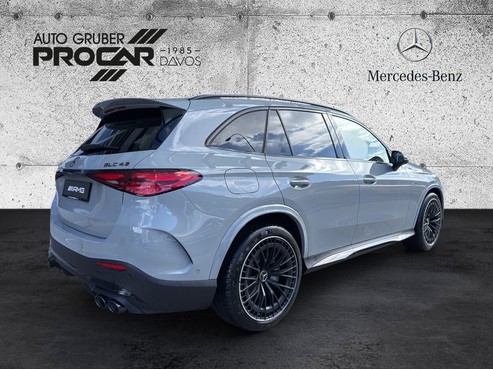 MERCEDES-BENZ GLC 43 AMG Executive Edition 4matic-showroom-element-3