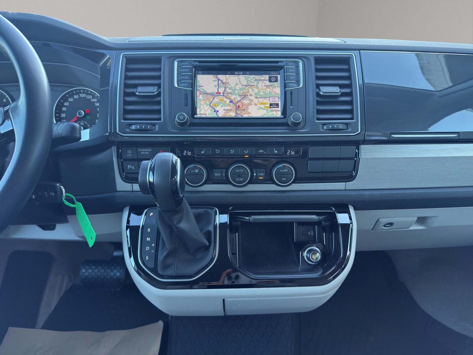 VW T6 California 3000 2.0 TDI 150 Ocean DSG-image-5