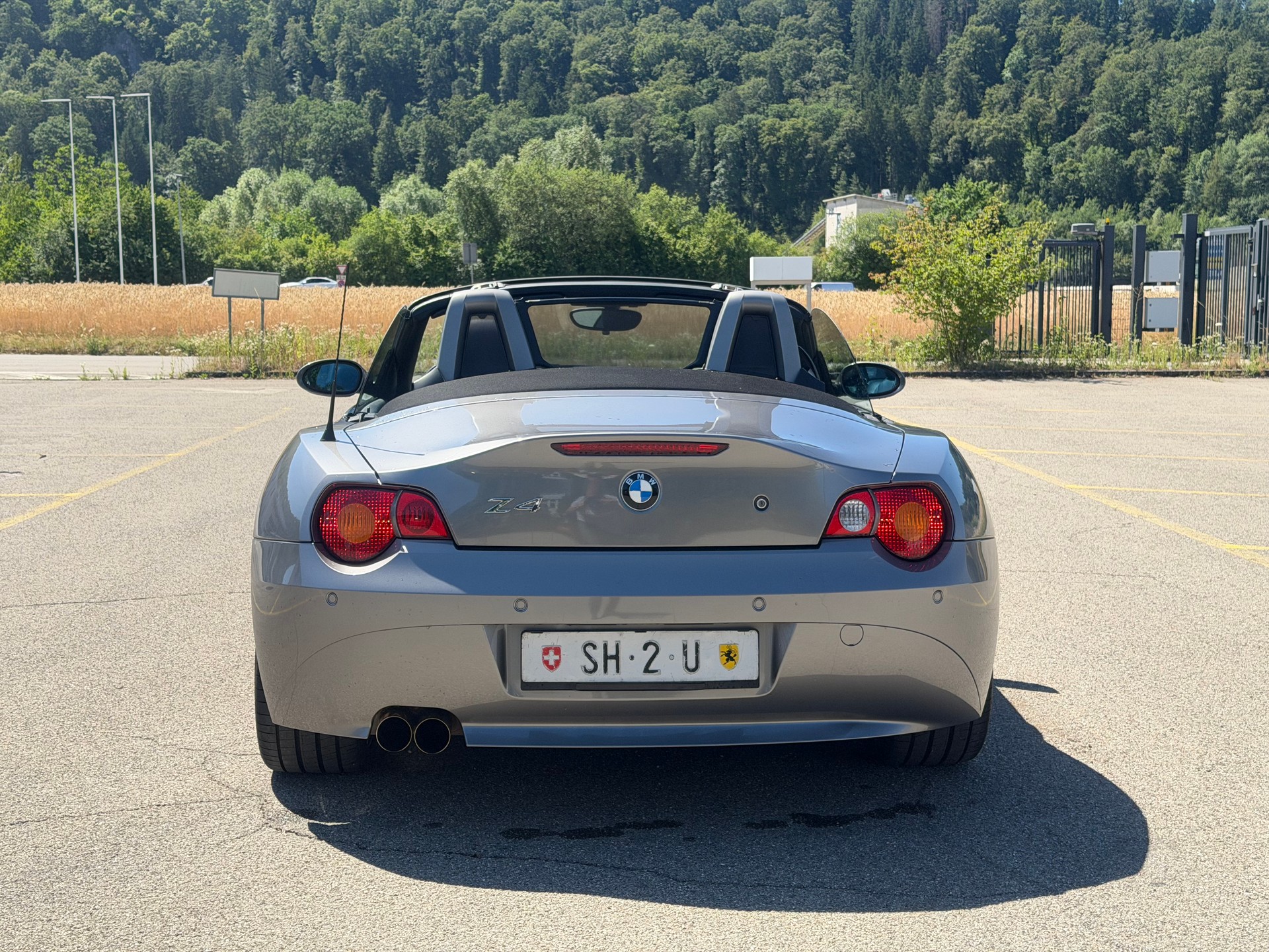 BMW Z4 3.0i Roadster-image-8