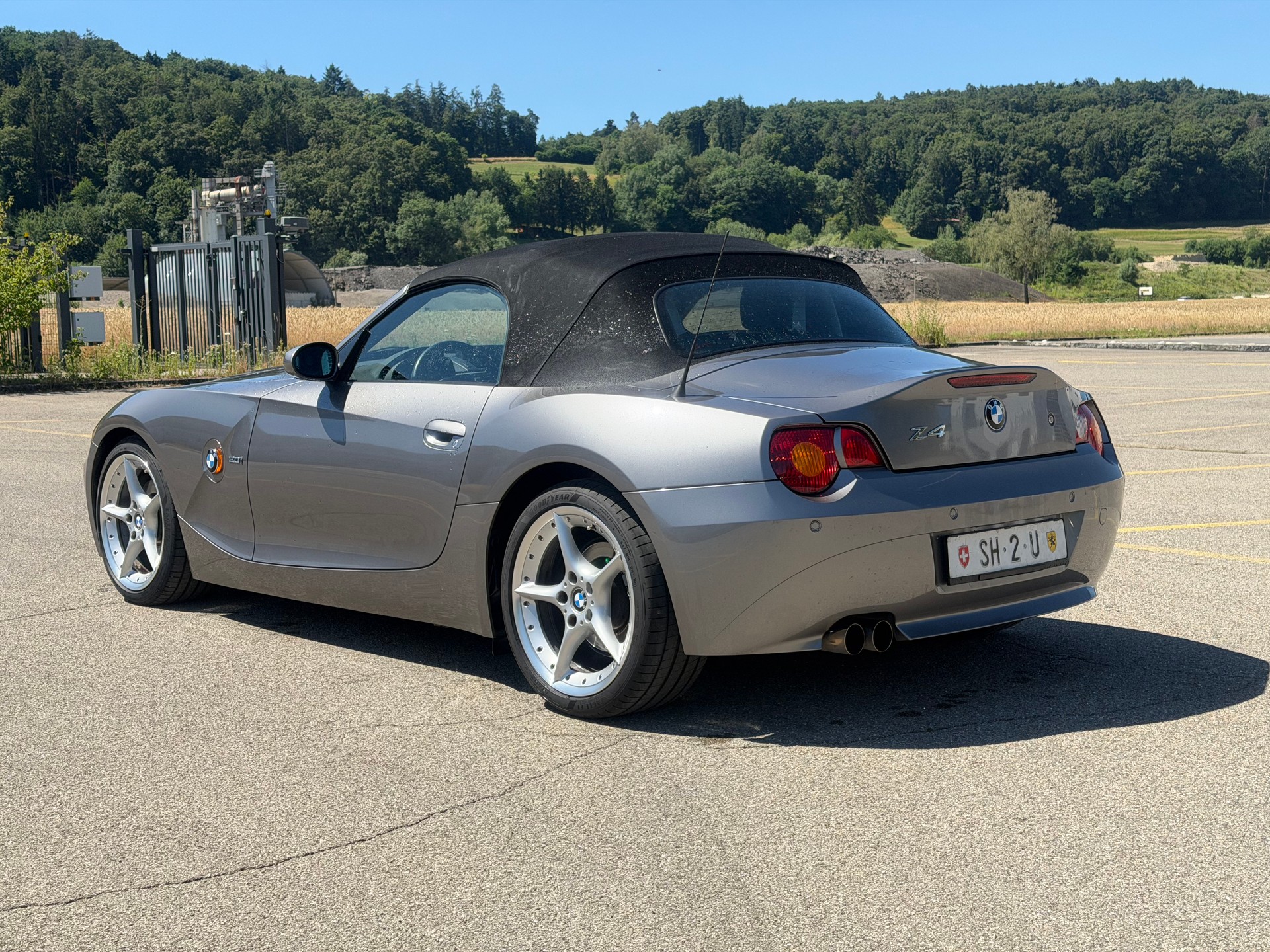 BMW Z4 3.0i Roadster-image-2
