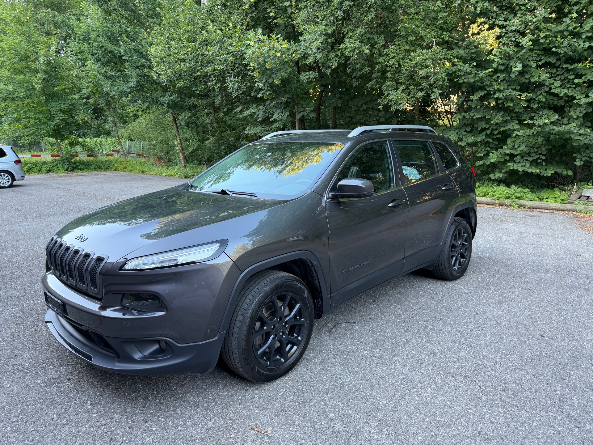 JEEP Cherokee 2.2TD Longitude AWD 9ATX-image-1