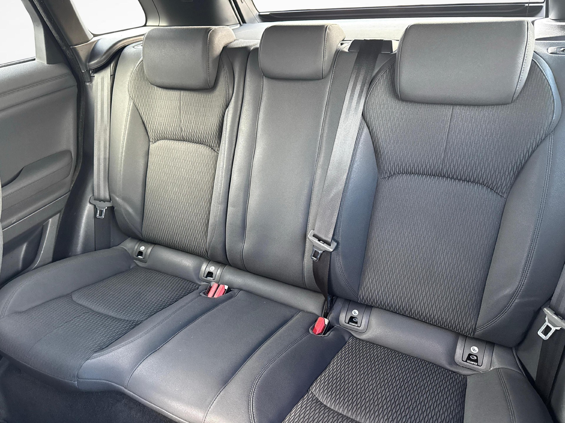 LAND ROVER Range Rover Evoque 2.0 TD4 Pure-image-11