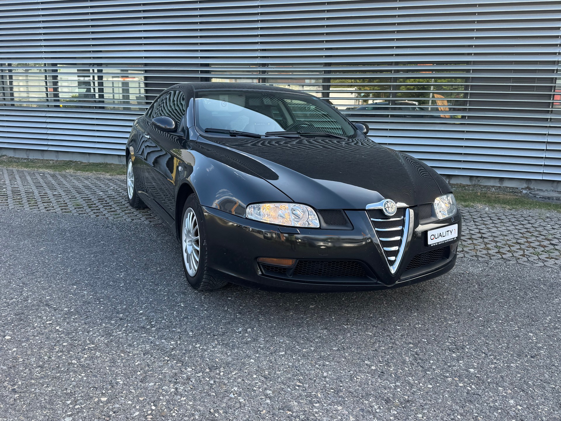 ALFA ROMEO GT 1.9 JTD Black Line-image-7