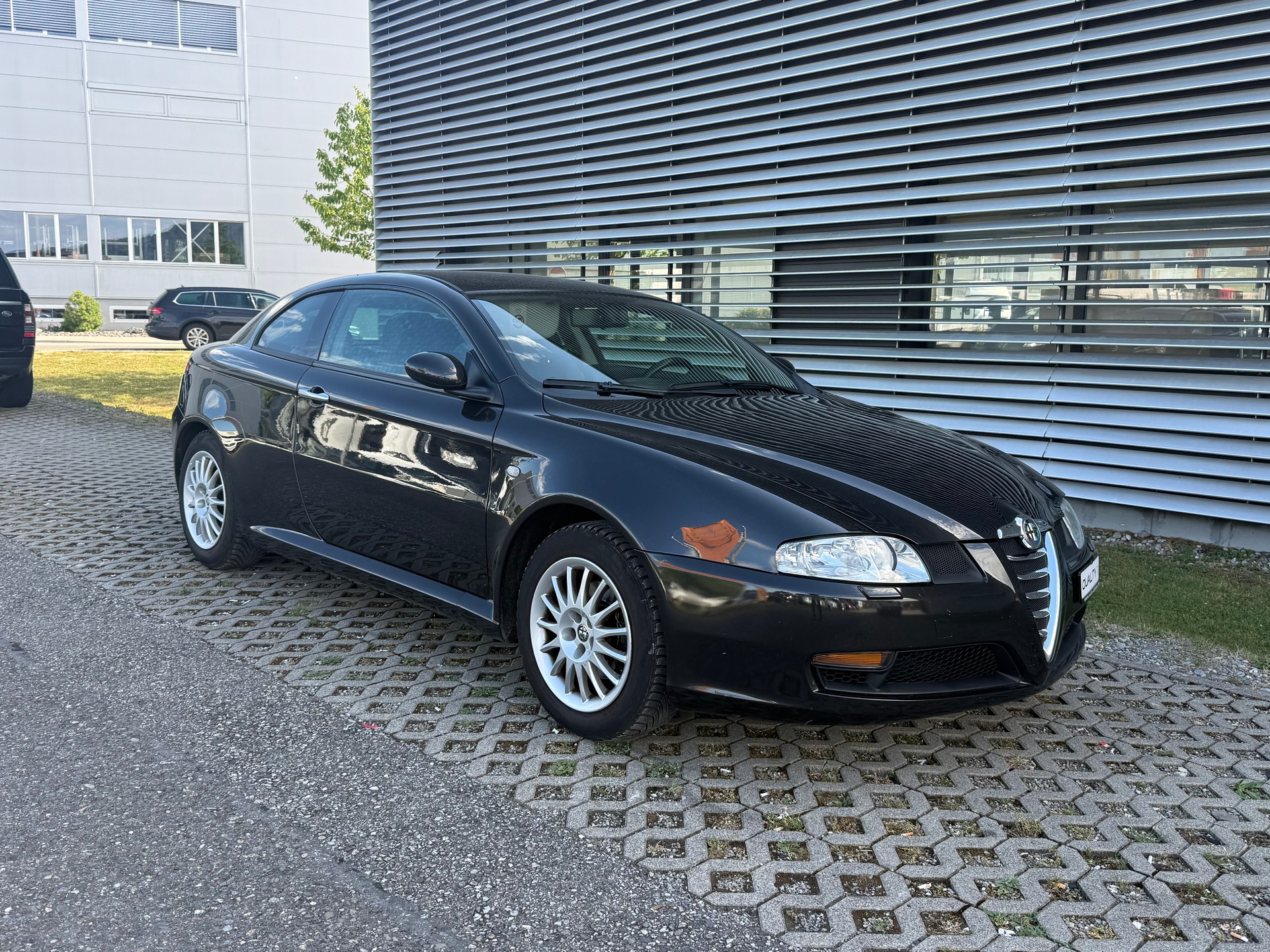 ALFA ROMEO GT 1.9 JTD Black Line-image-4