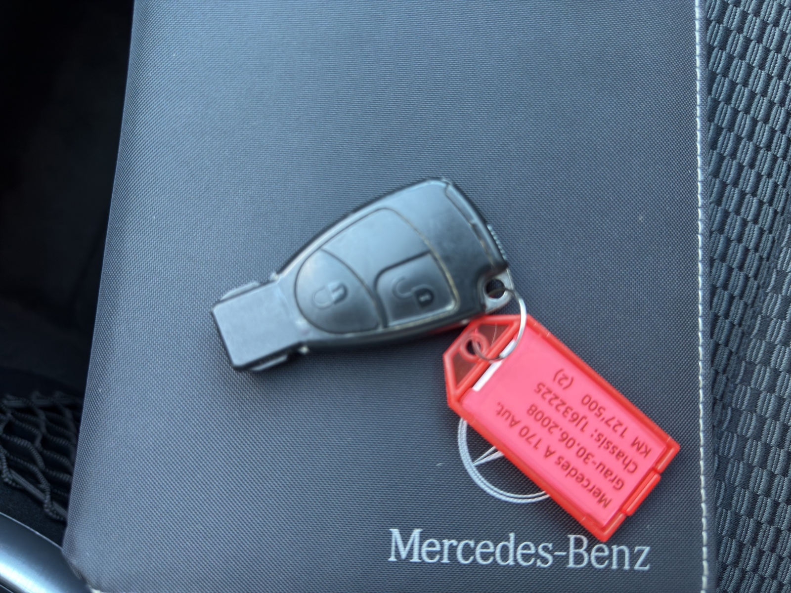 MERCEDES-BENZ A 170 Avantgarde Edition A-image-21
