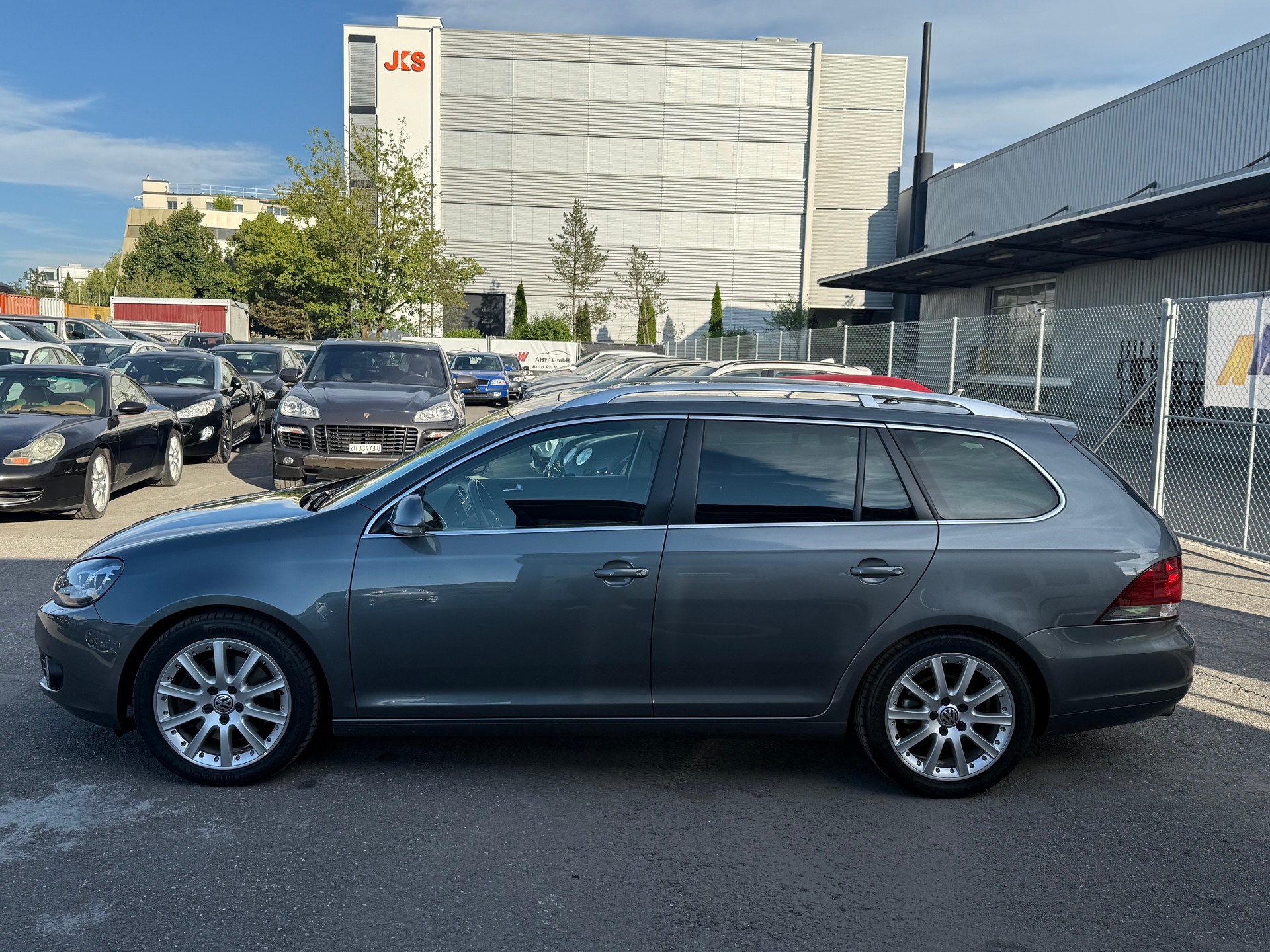 VW Golf Variant 1.4 TSI Team DSG / Frisch ab MFK / 1.Hand / servicegepflegt bei VW / Rückfahrkamera / Panoramadach-image-6