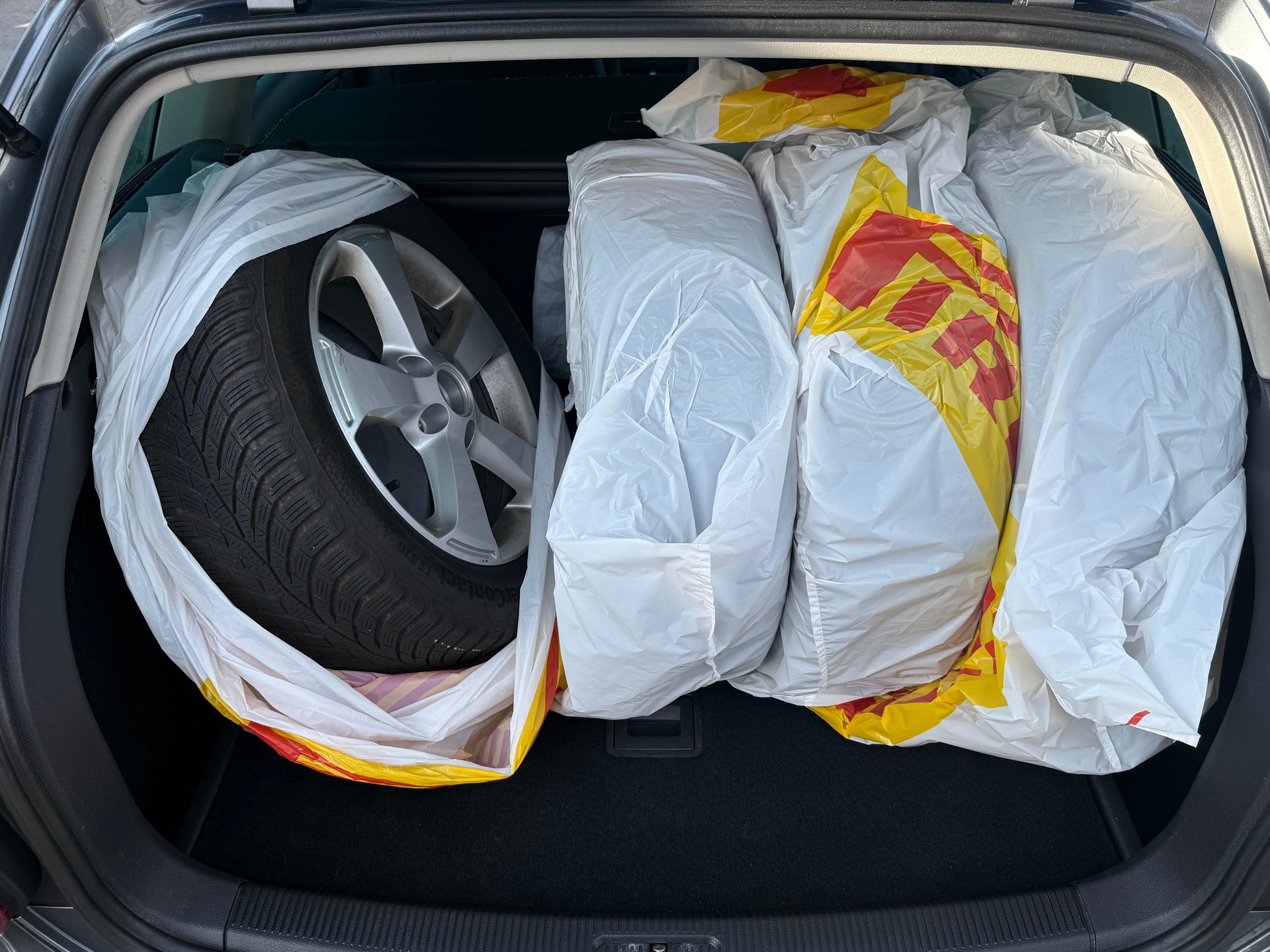 VW Golf Variant 1.4 TSI Team DSG / Frisch ab MFK / 1.Hand / servicegepflegt bei VW / Rückfahrkamera / Panoramadach-image-13