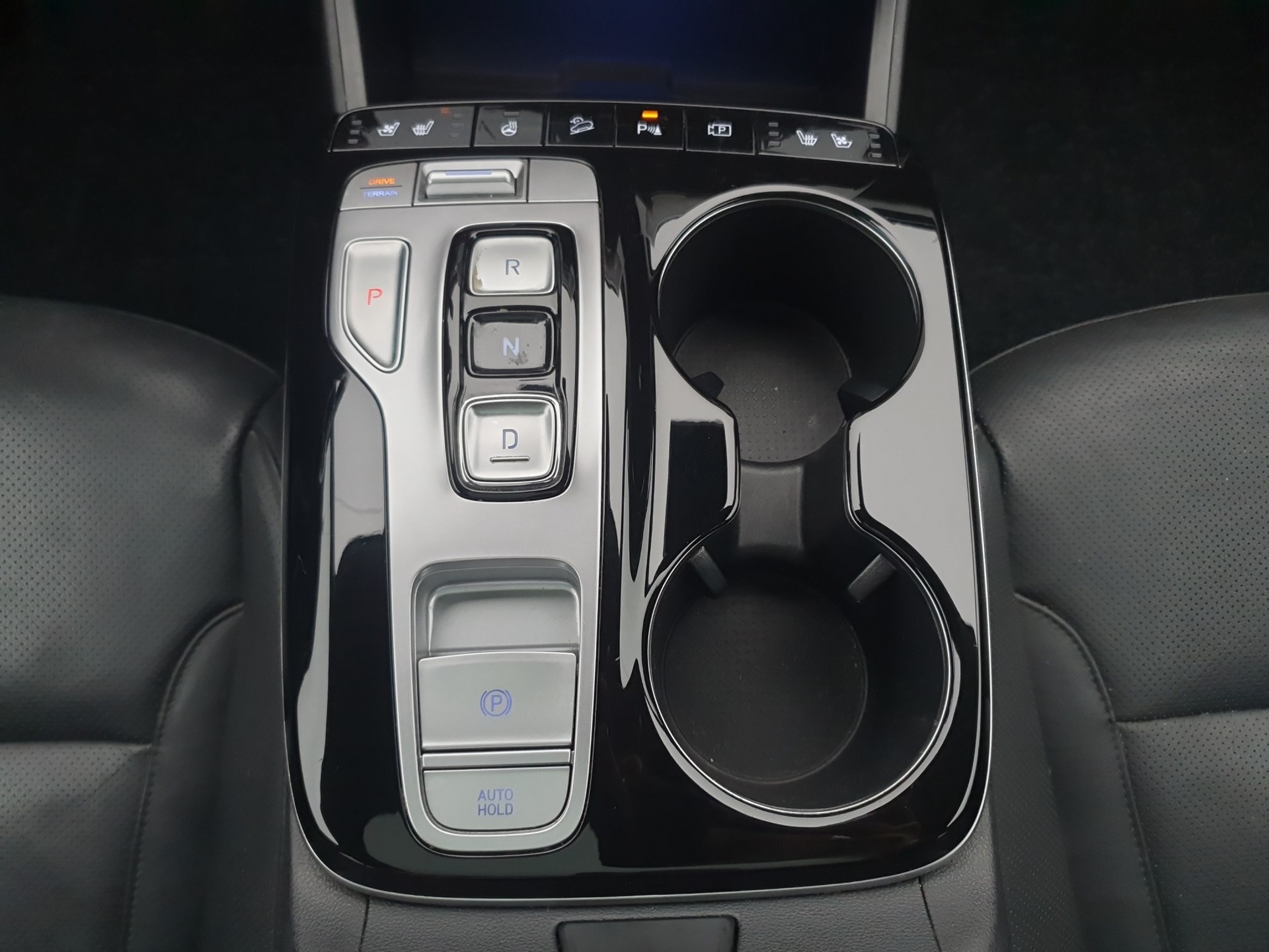HYUNDAI Tucson 1.6 HEV Vertex Sunroof 4WD-image-10