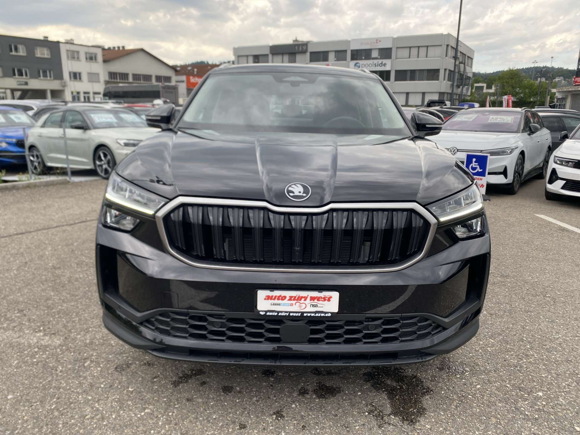 SKODA Kodiaq 2.0 TDi Selection 4x4 7-Plätzer DSG-Automat-image-13
