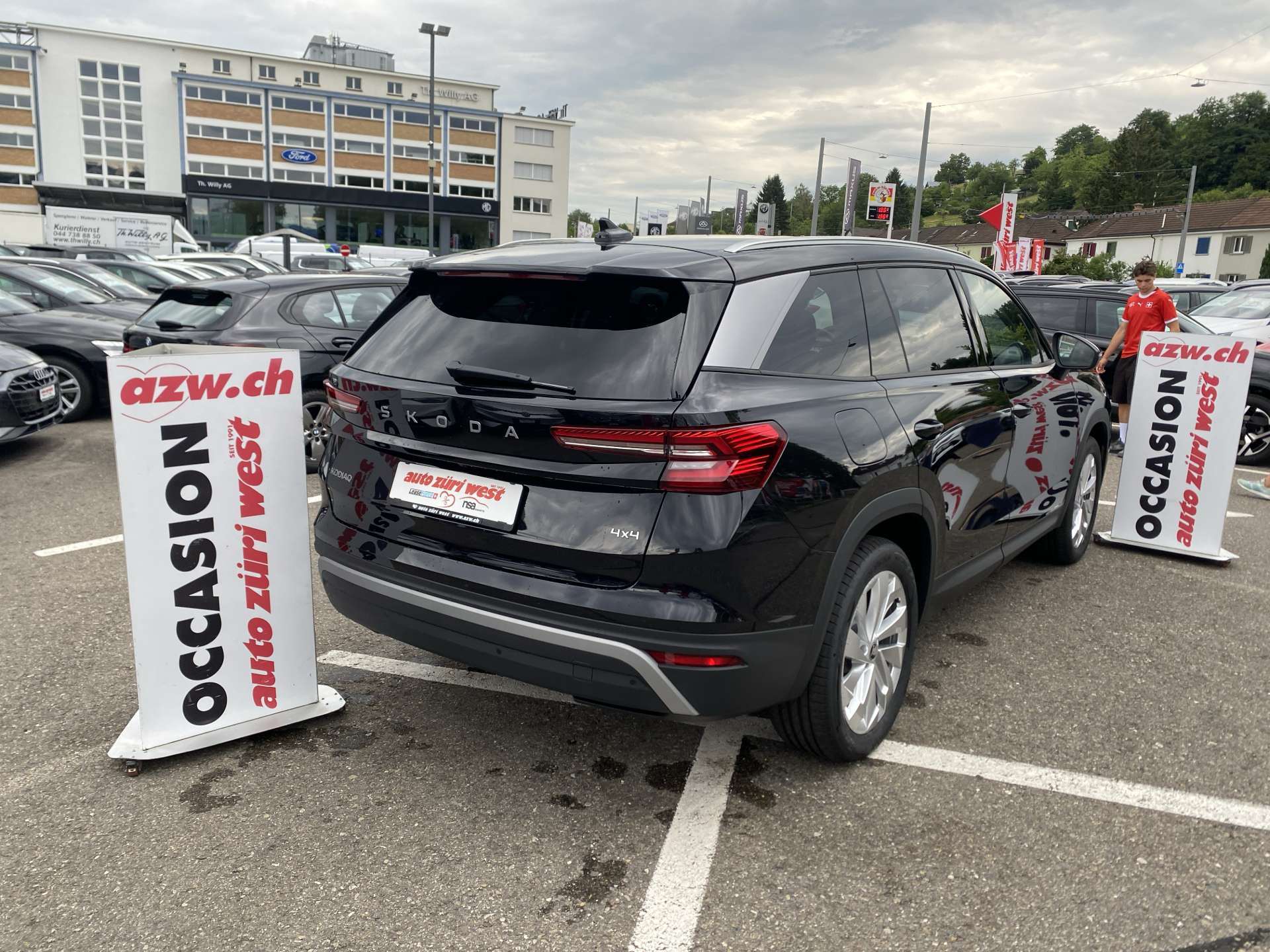 SKODA Kodiaq 2.0 TDi Selection 4x4 7-Plätzer DSG-Automat-image-2