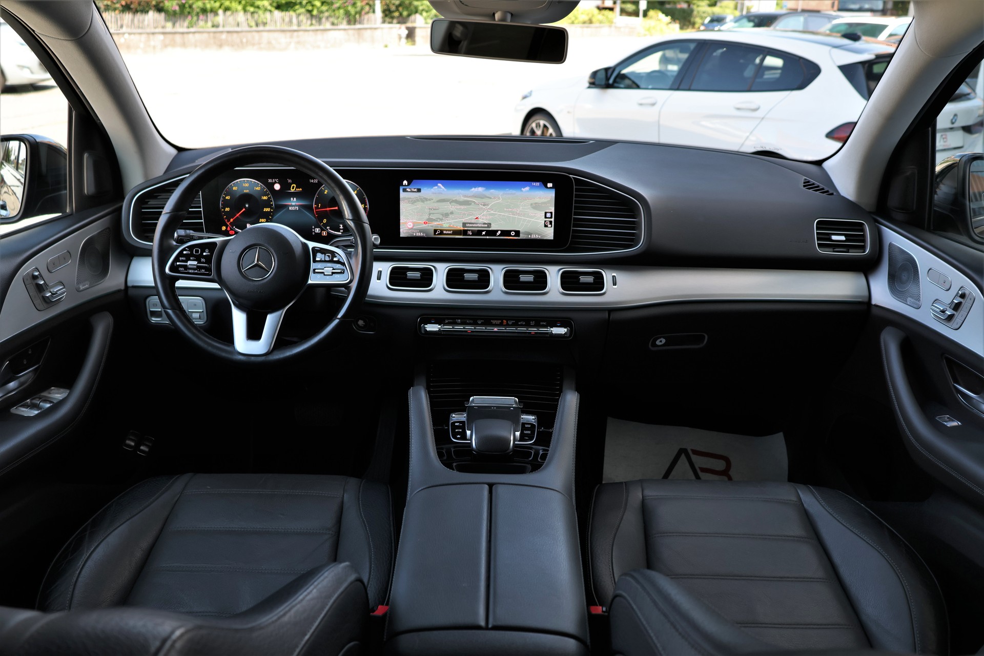 MERCEDES-BENZ GLE 300 d 4Matic AMG Line 9G-Tronic (CH)-image-13