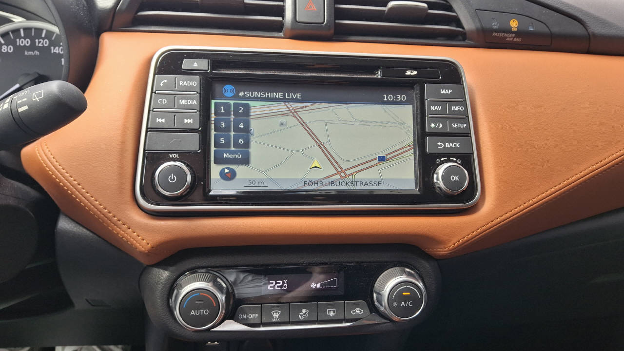 NISSAN Micra 0.9 IG-T N-Connecta-image-11