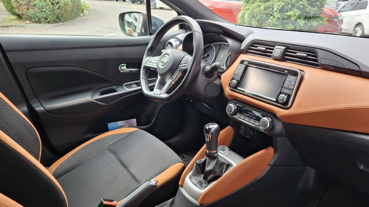 NISSAN Micra 0.9 IG-T N-Connecta-image-5