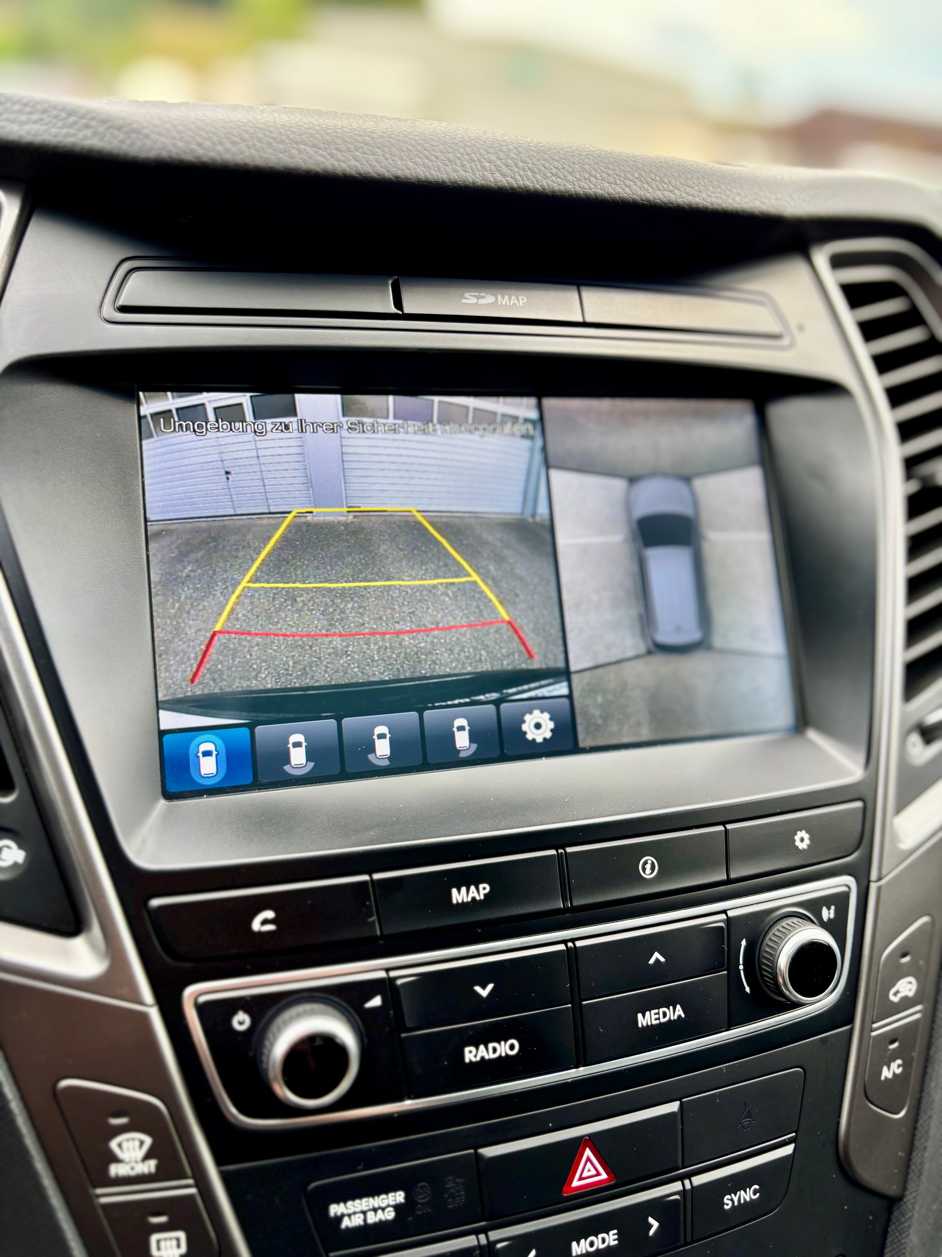 HYUNDAI Santa Fe 2.2 CRDI Vertex 4WD Automatic Panorama - 7 Plätzer-image-12