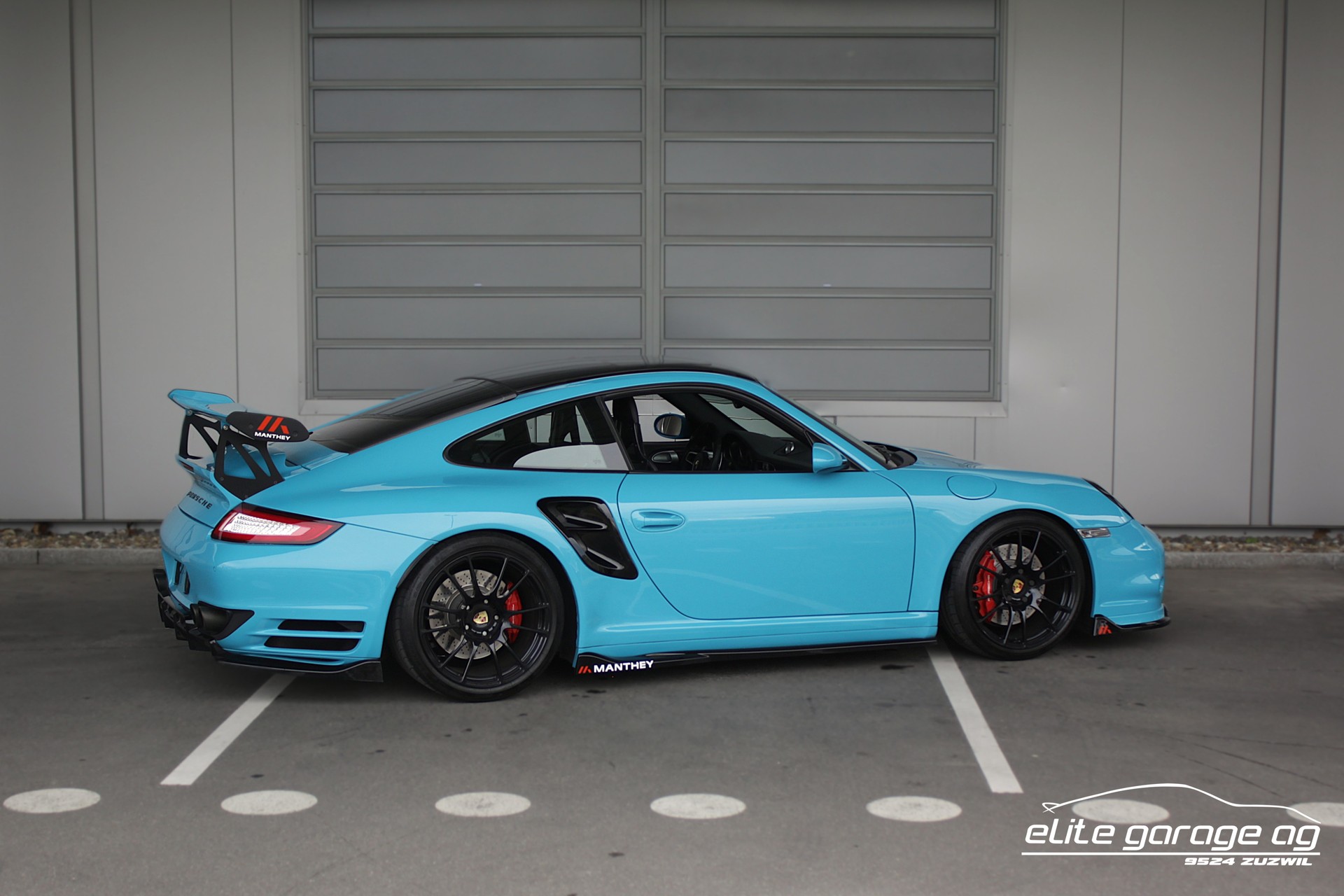 PORSCHE 911 Turbo PTS MIAMI BLUE-image-4